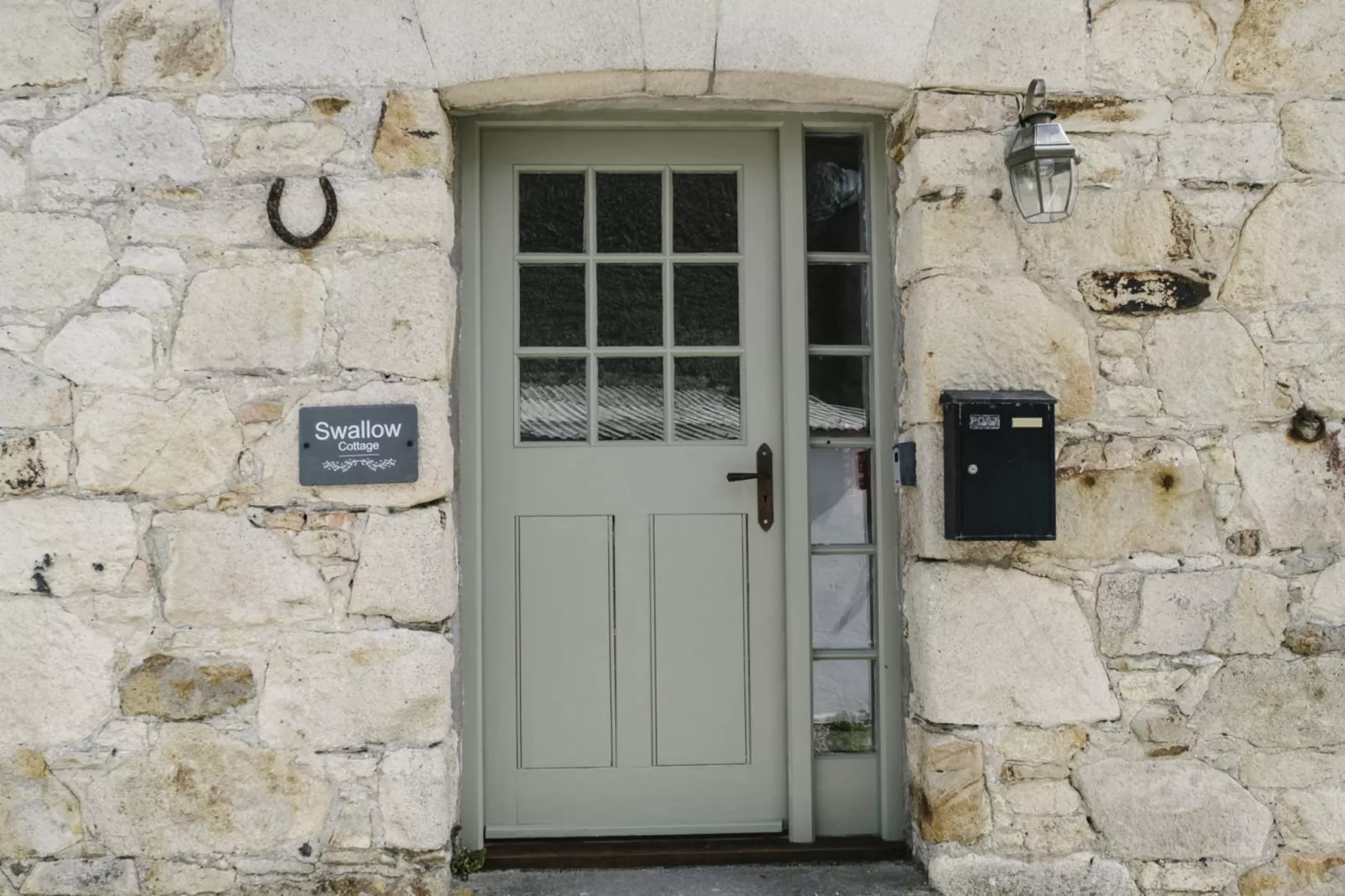 Swallow Cottage-Outdoor