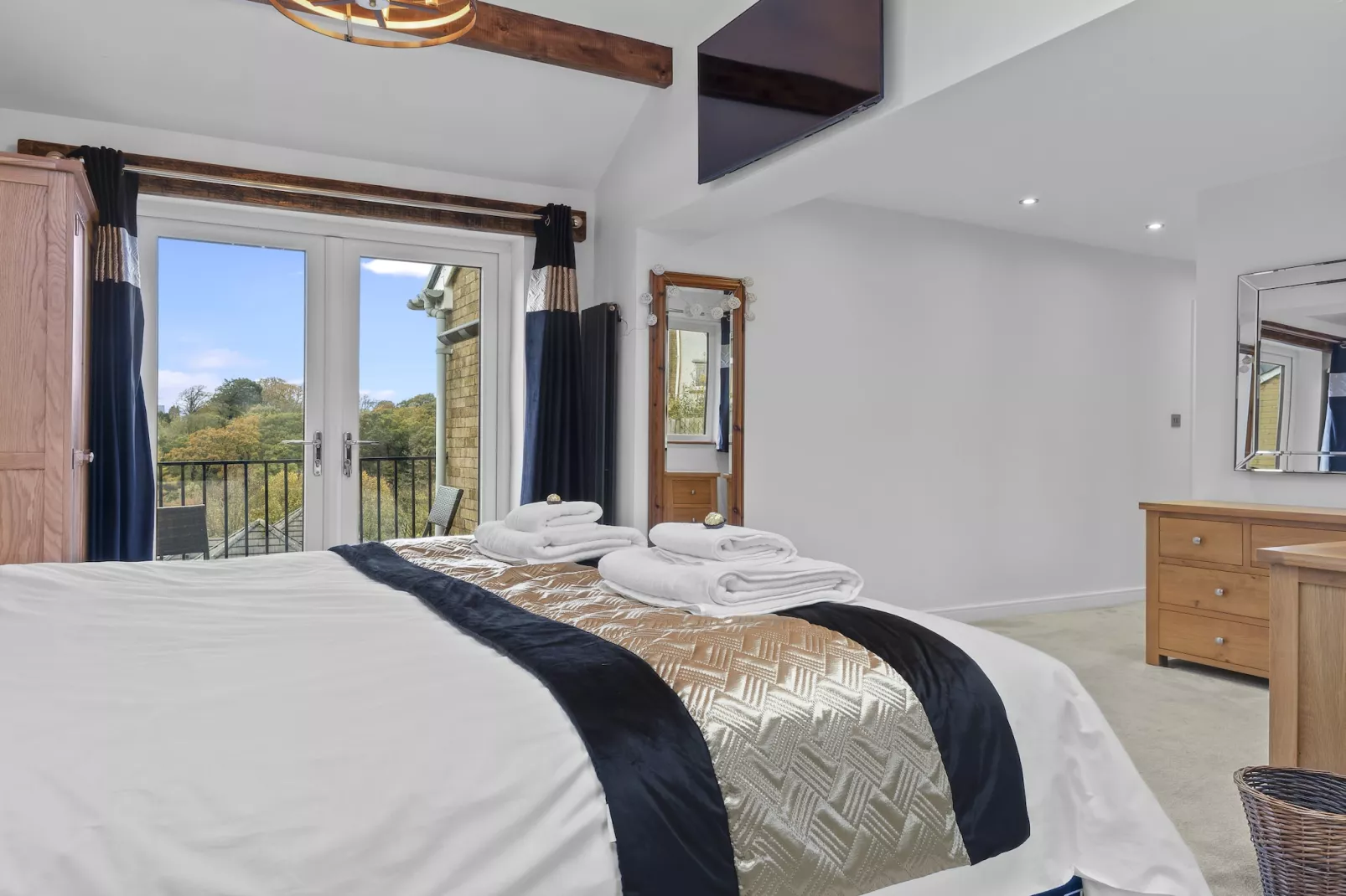 Willow Dene-Bedroom