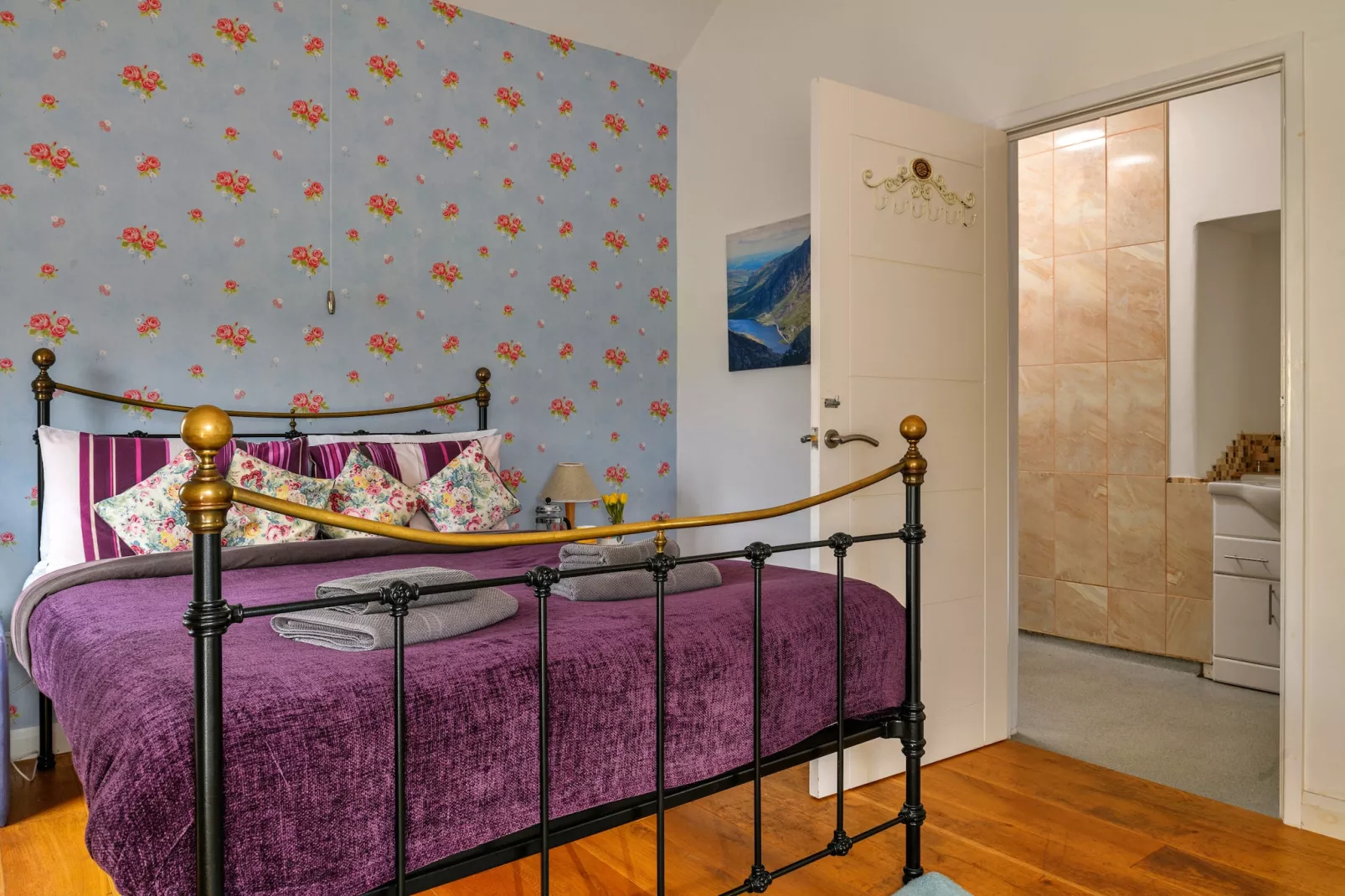 Bodlawen Holiday House - Edge of Snowdonia-Bedroom
