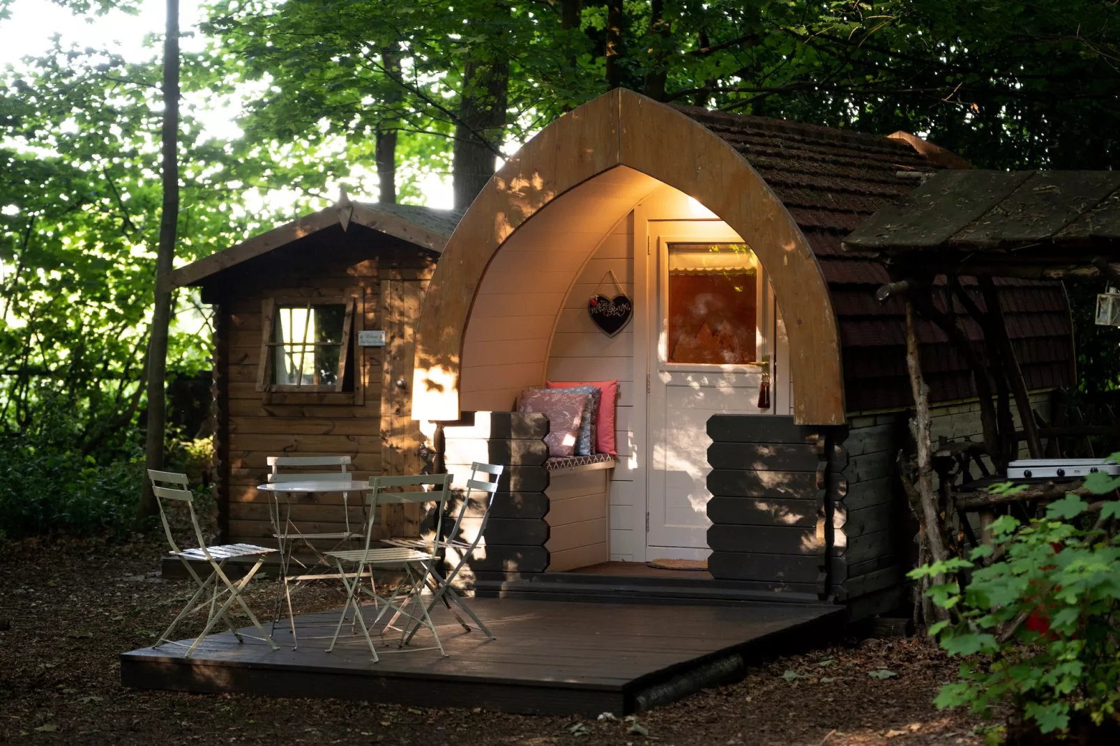 Bluebelle Glamping Pod-Outdoor
