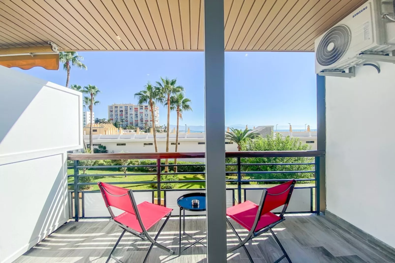 135 Santa Clara-Terrace balcony