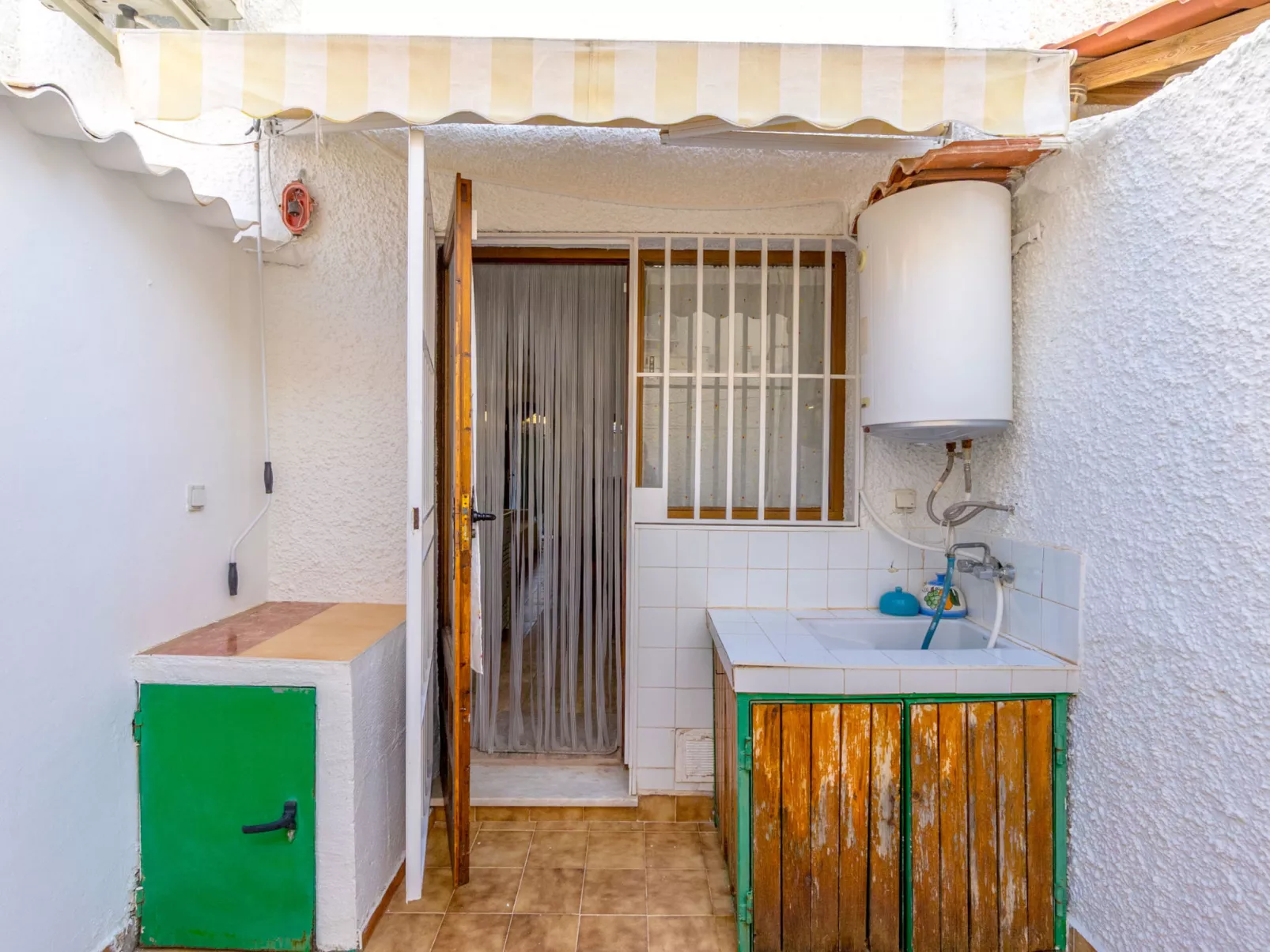 Carpa-Dehors