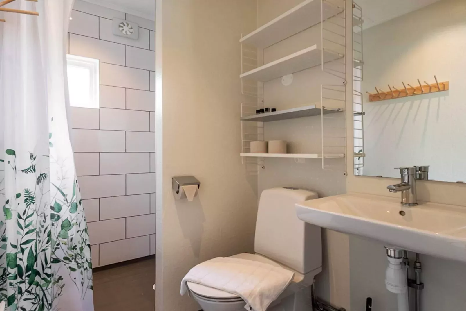 4 star holiday home in TJÖRN-Indoor