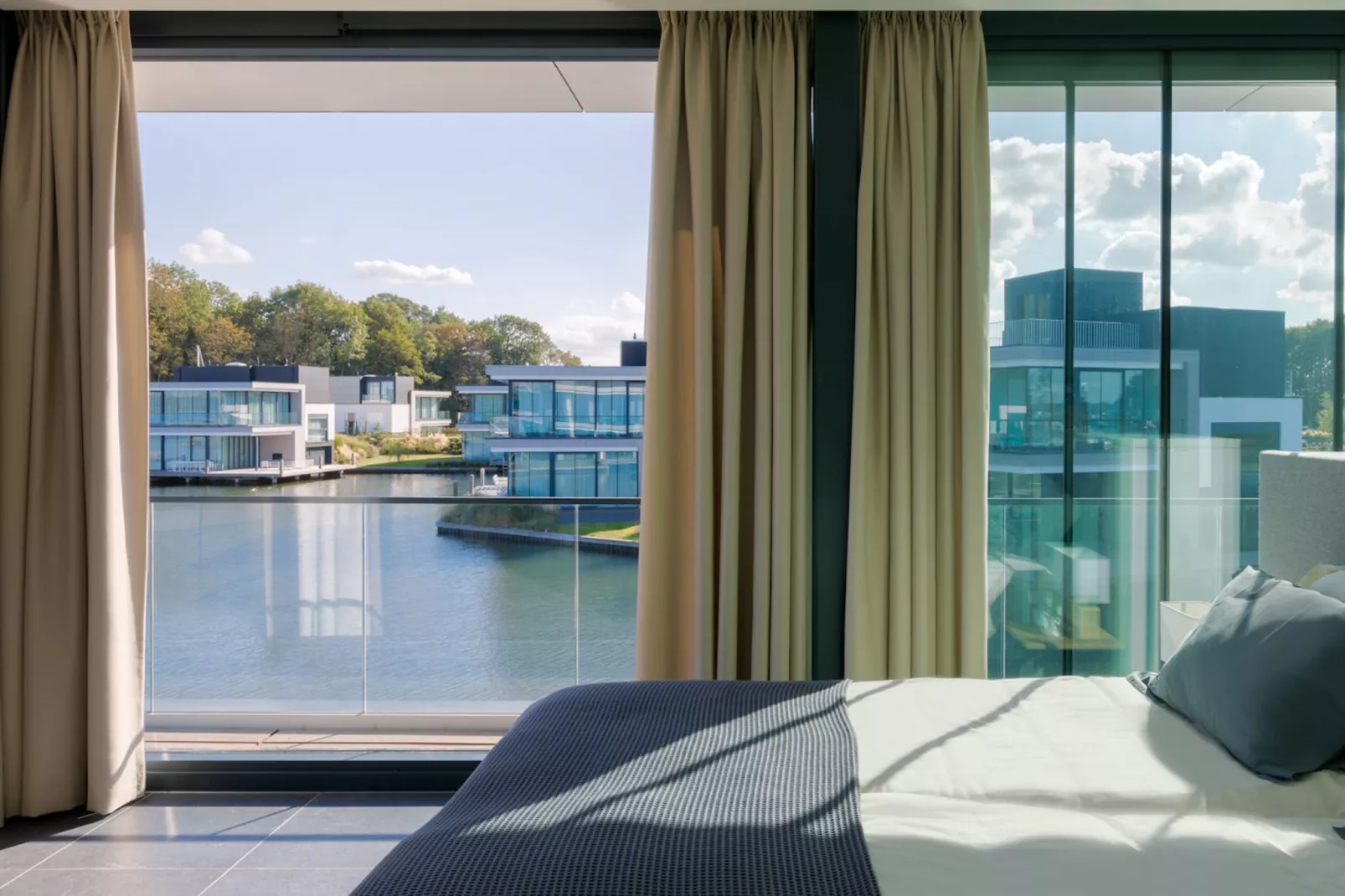 Harbour Village 1-Bedroom