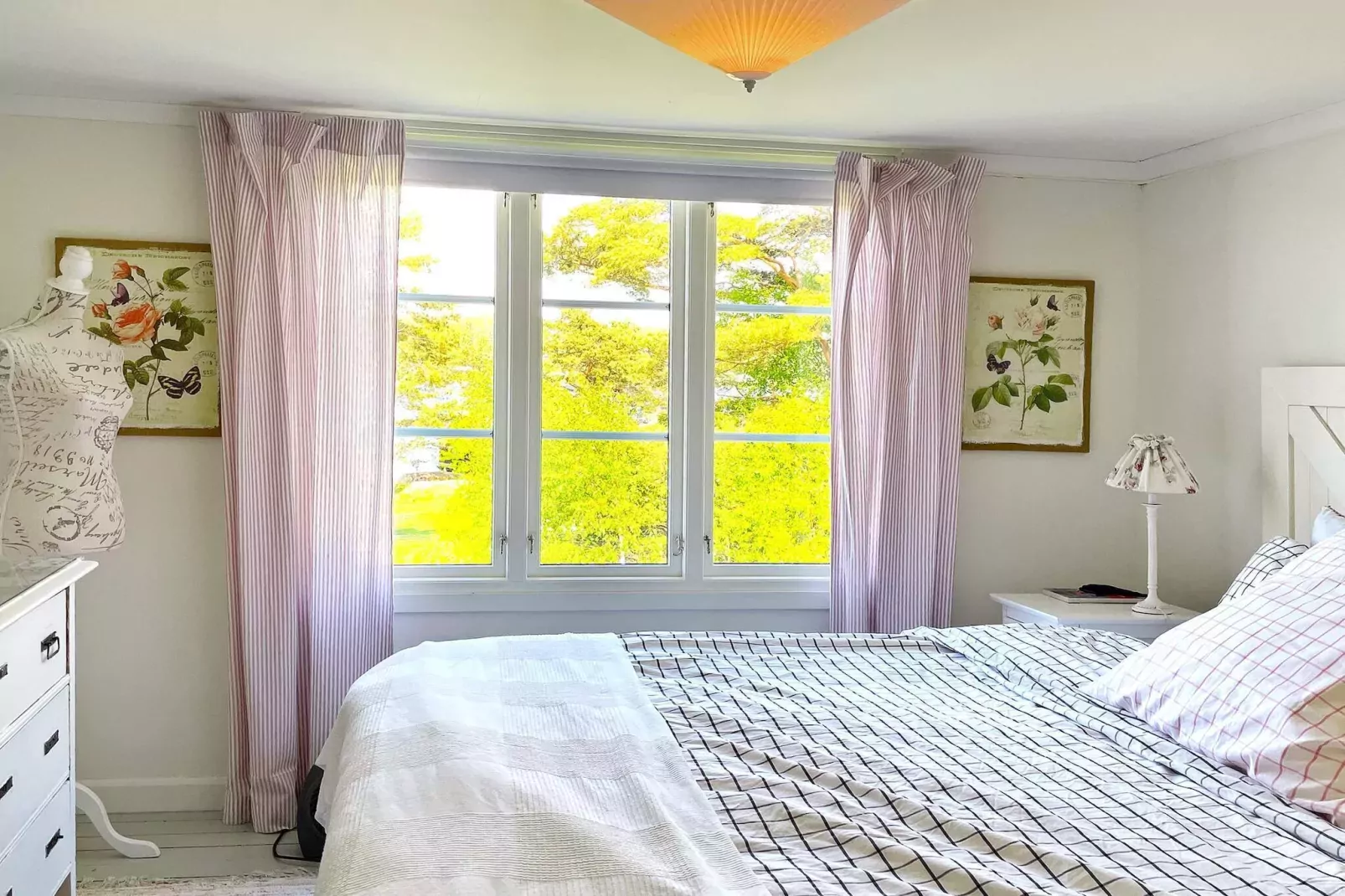 5 person holiday home in UDDEVALLA-Indoor