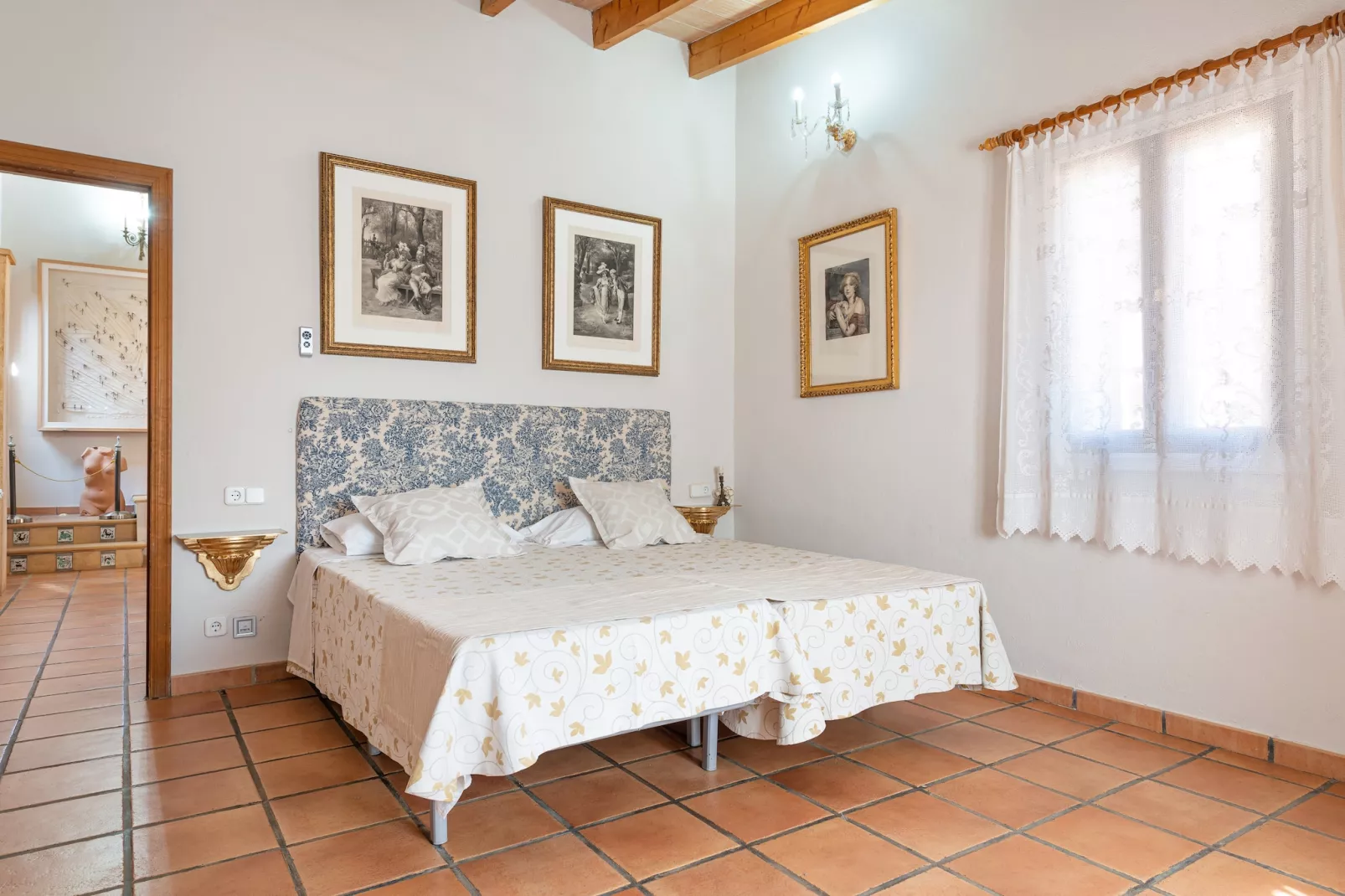 Banc Doli-Chambre