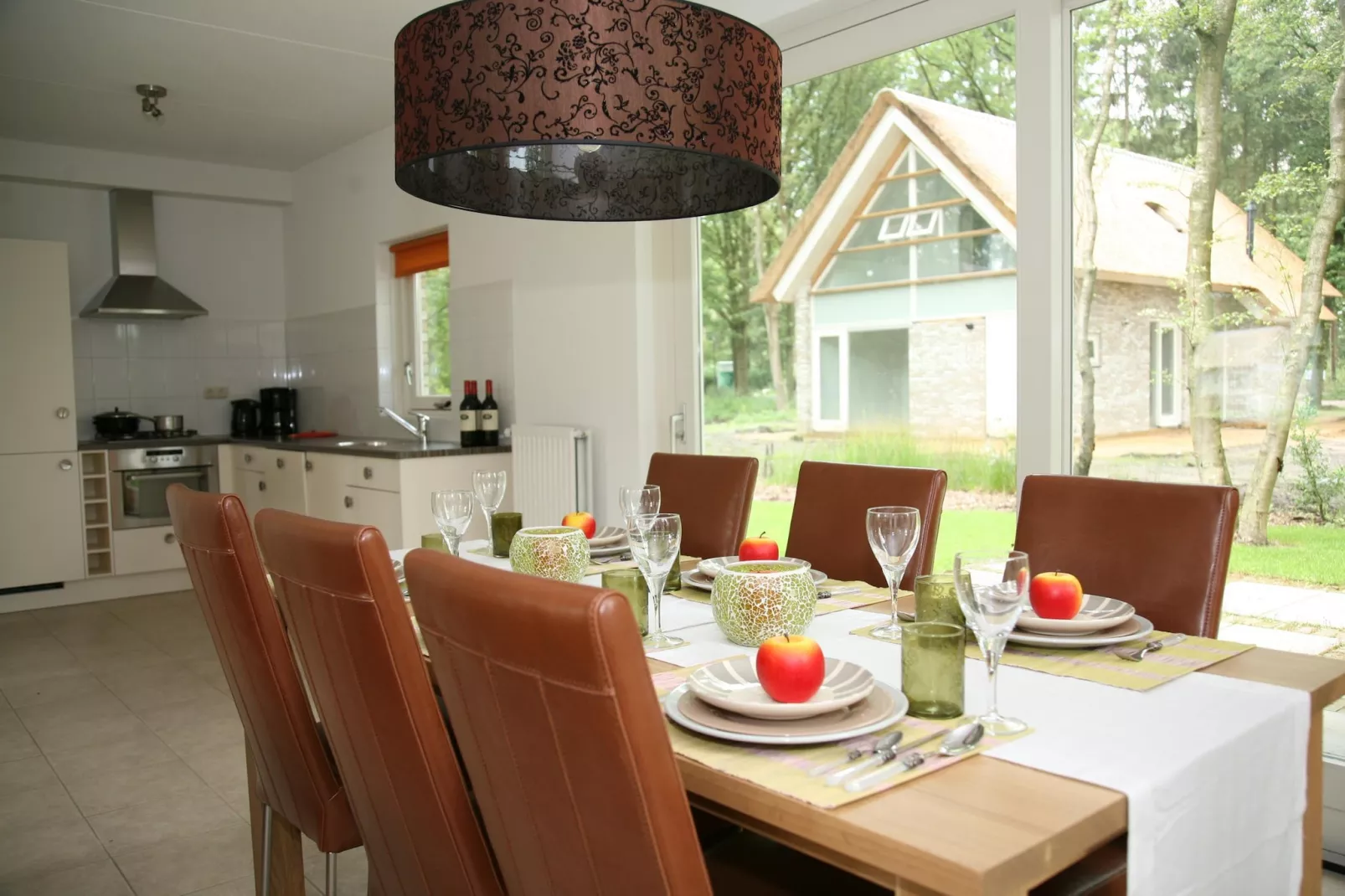 Marke van Ruinen 2-Dining room