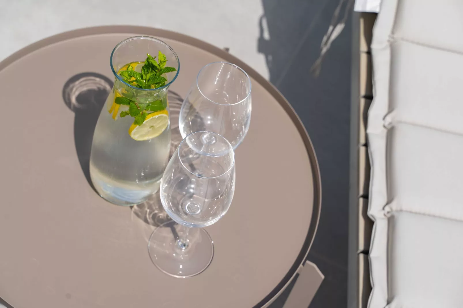 Apartment Konak - Two Bedroom Apartment with Terrace and Sea View-Outdoor