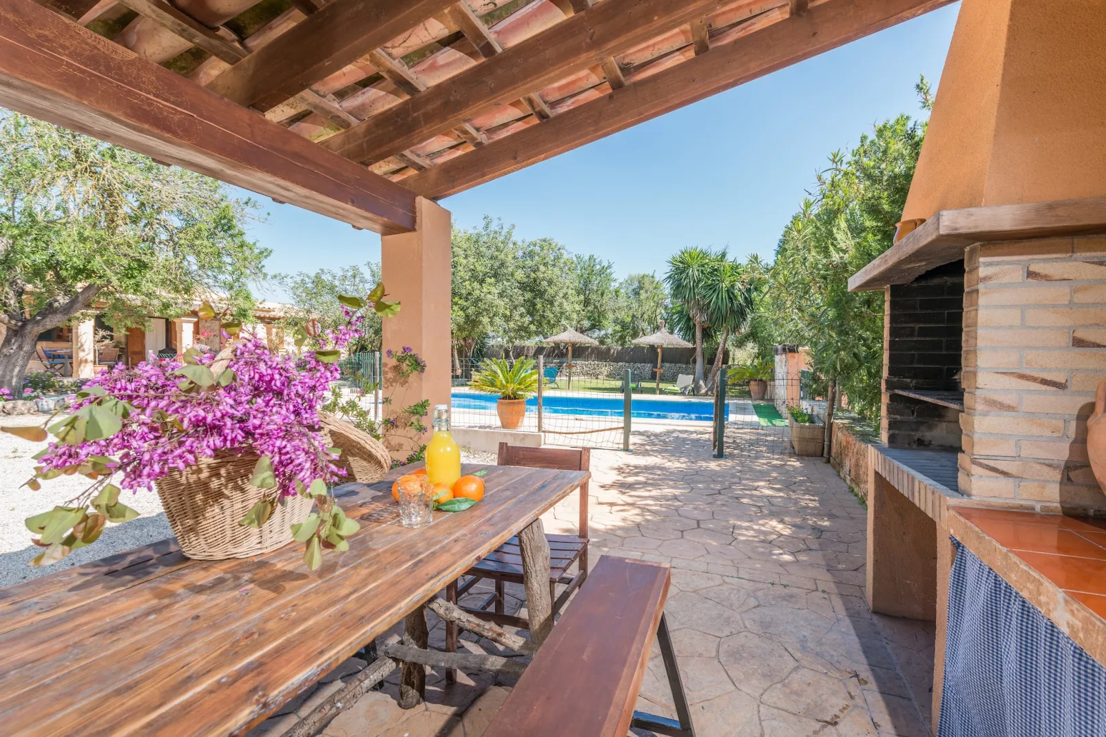 Can Rafalino-Terrassenbalkon