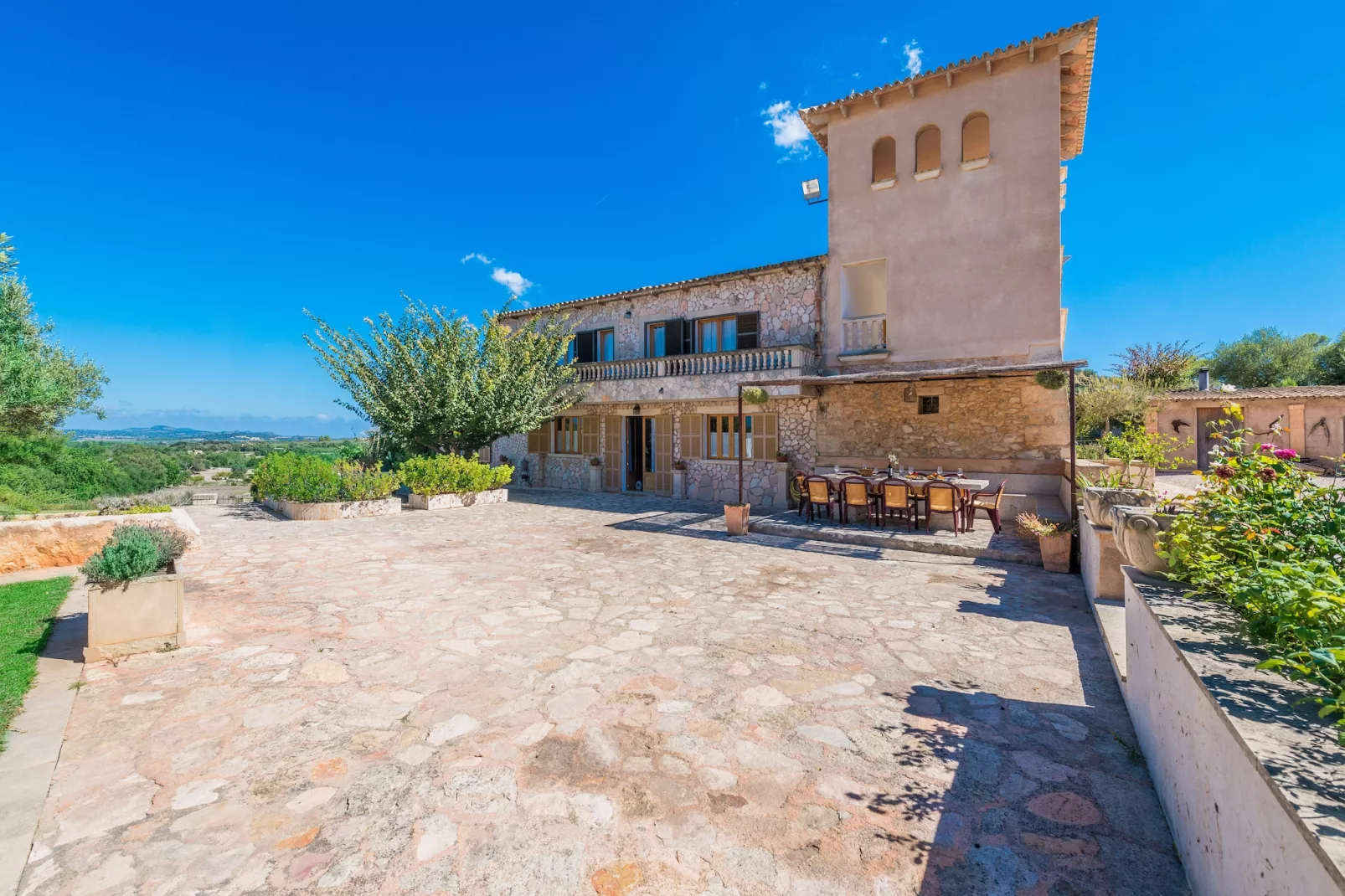 Finca Son Colom-Außenbereich Sommer