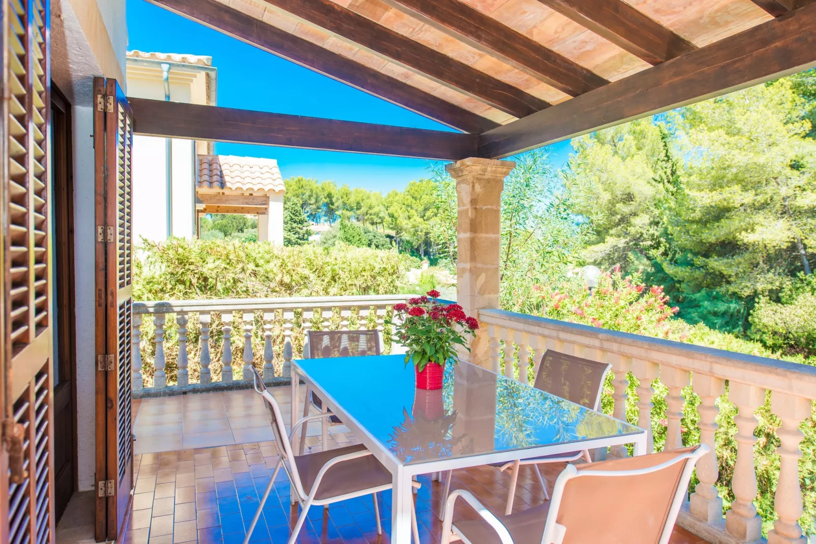 Can Caimari-Terrace balcony