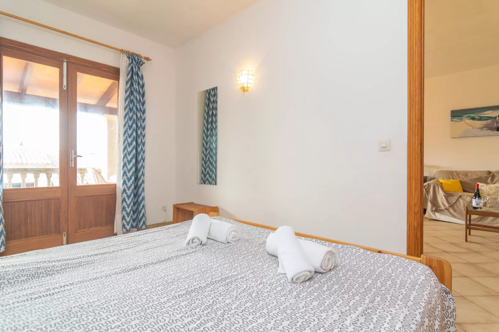 Habitatge Escorball-Image-tags.