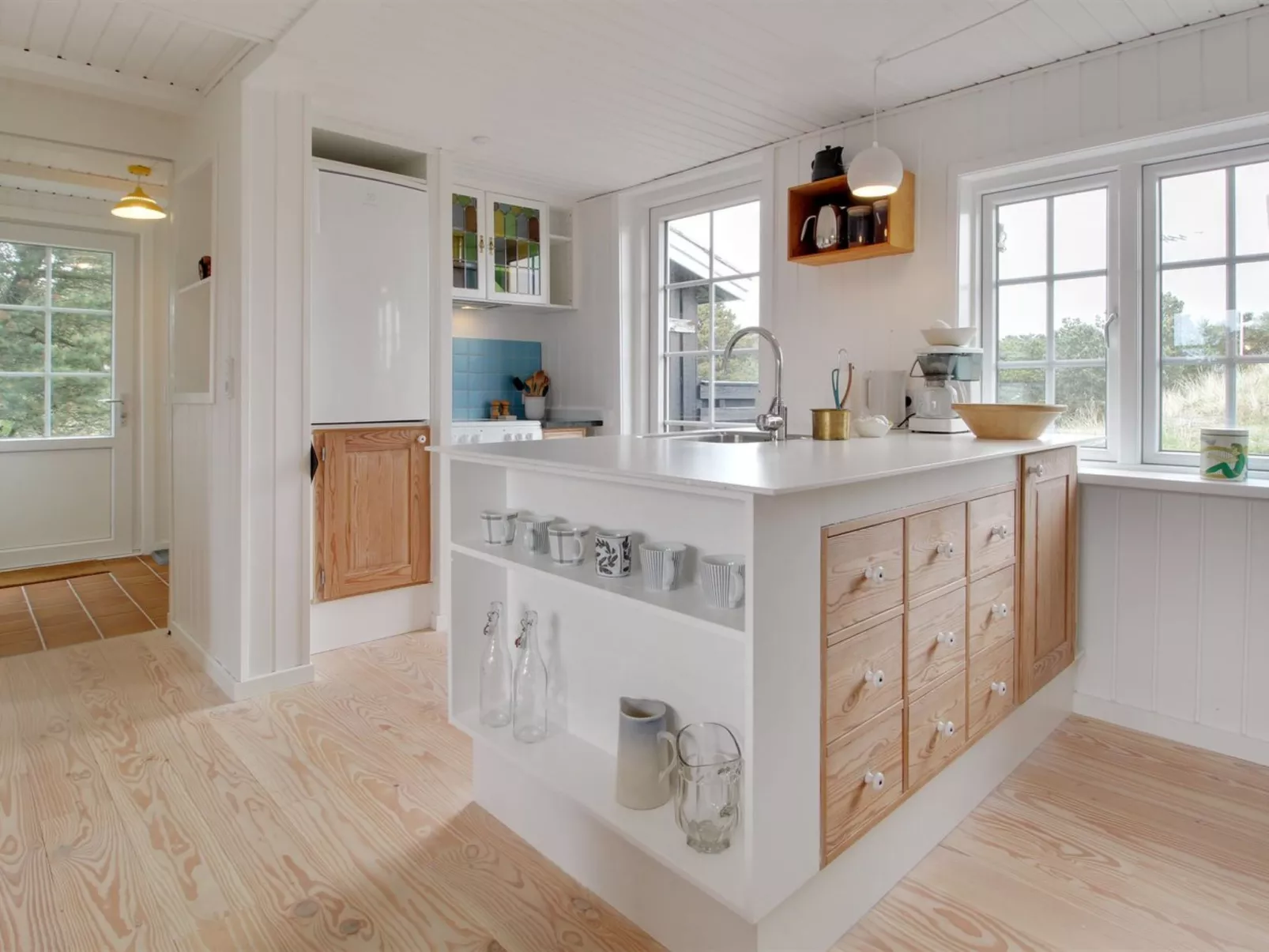 "Neija" - 800m from the sea-Drinnen