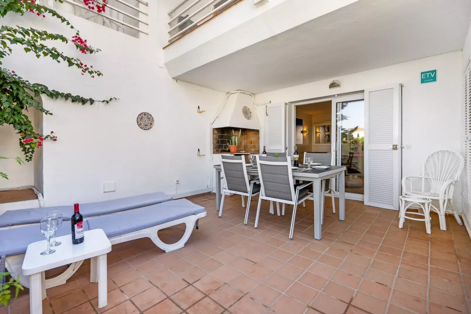 Edisol 29 (villa Pilar 2)-Terrace balcony