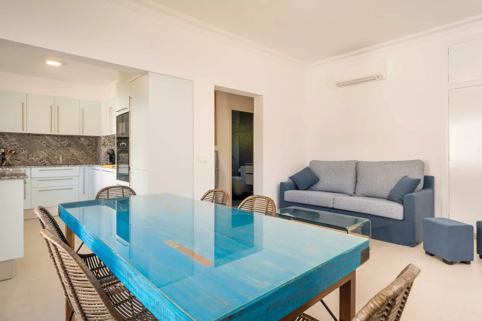 Villa Arena-Dining room