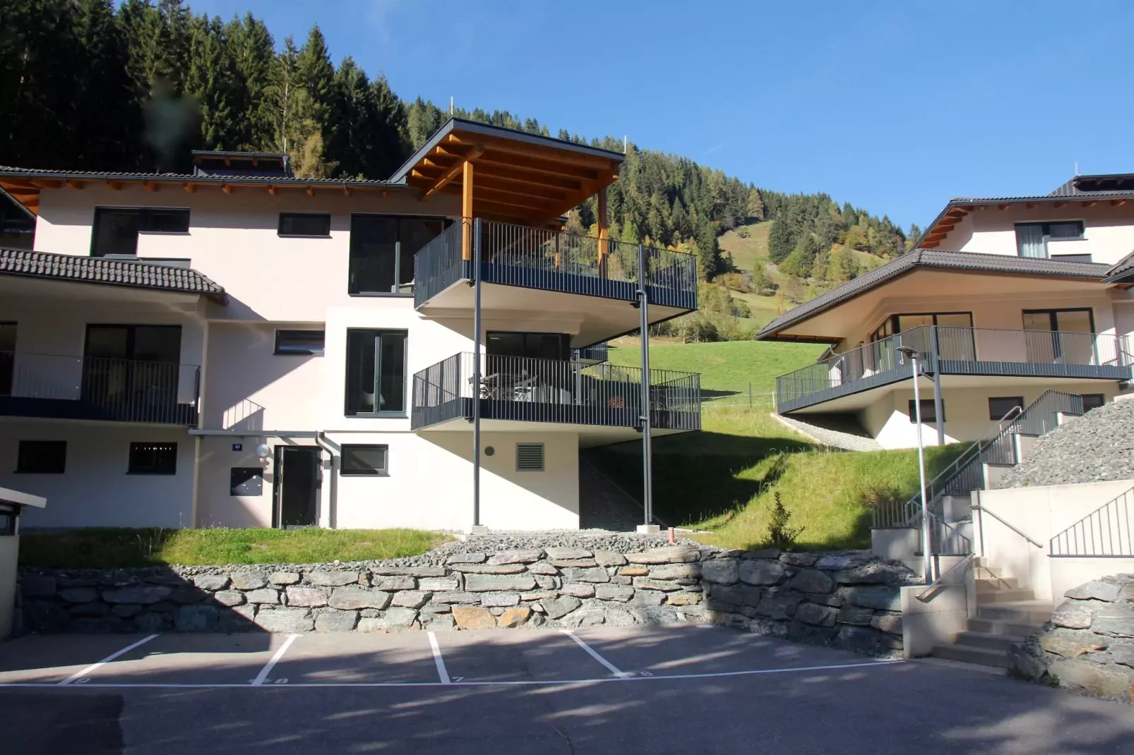 Mountain View-Outdoor