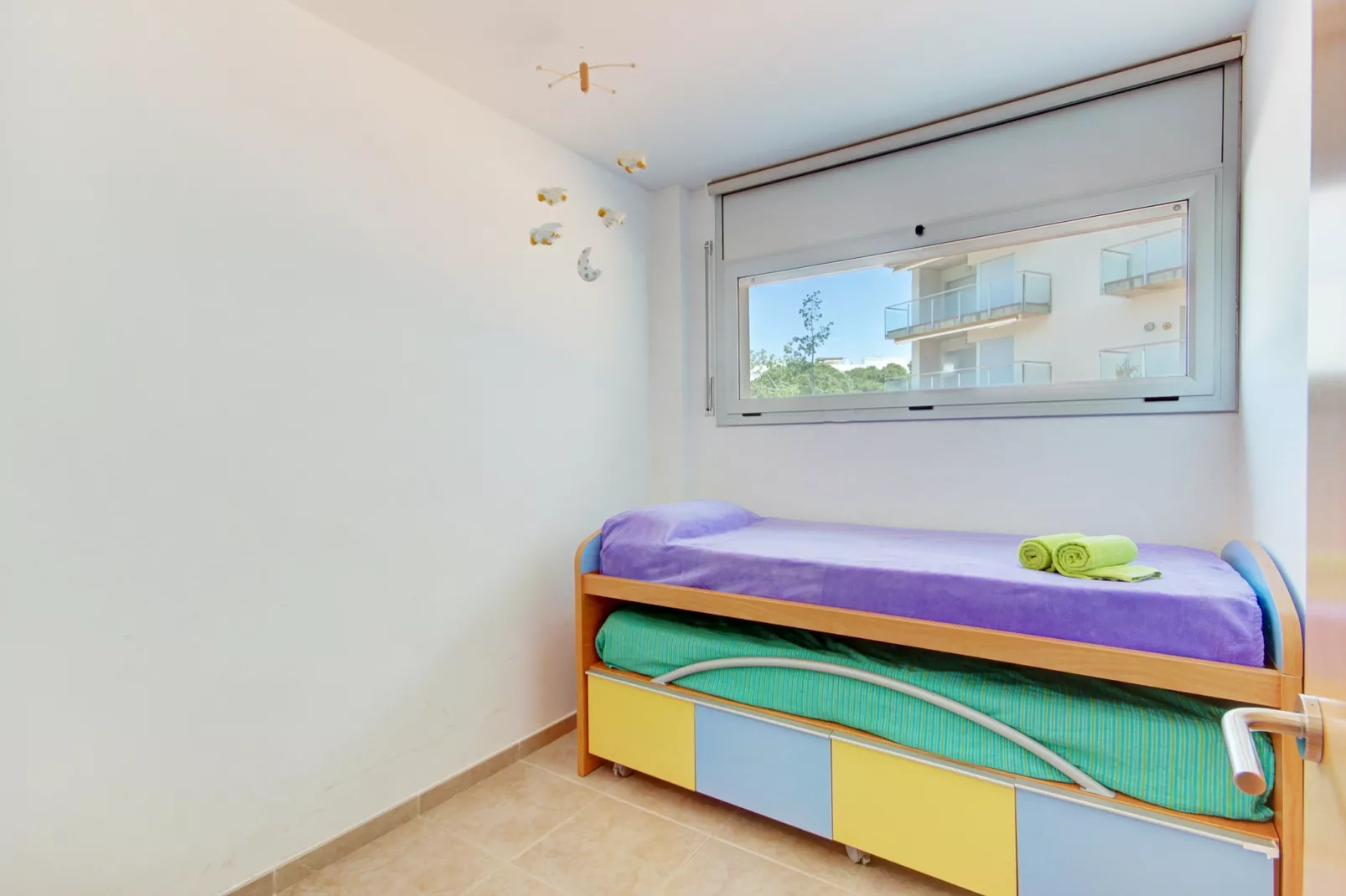 MARINES MESTRAL Bjs 8 Roses-Schlafzimmer