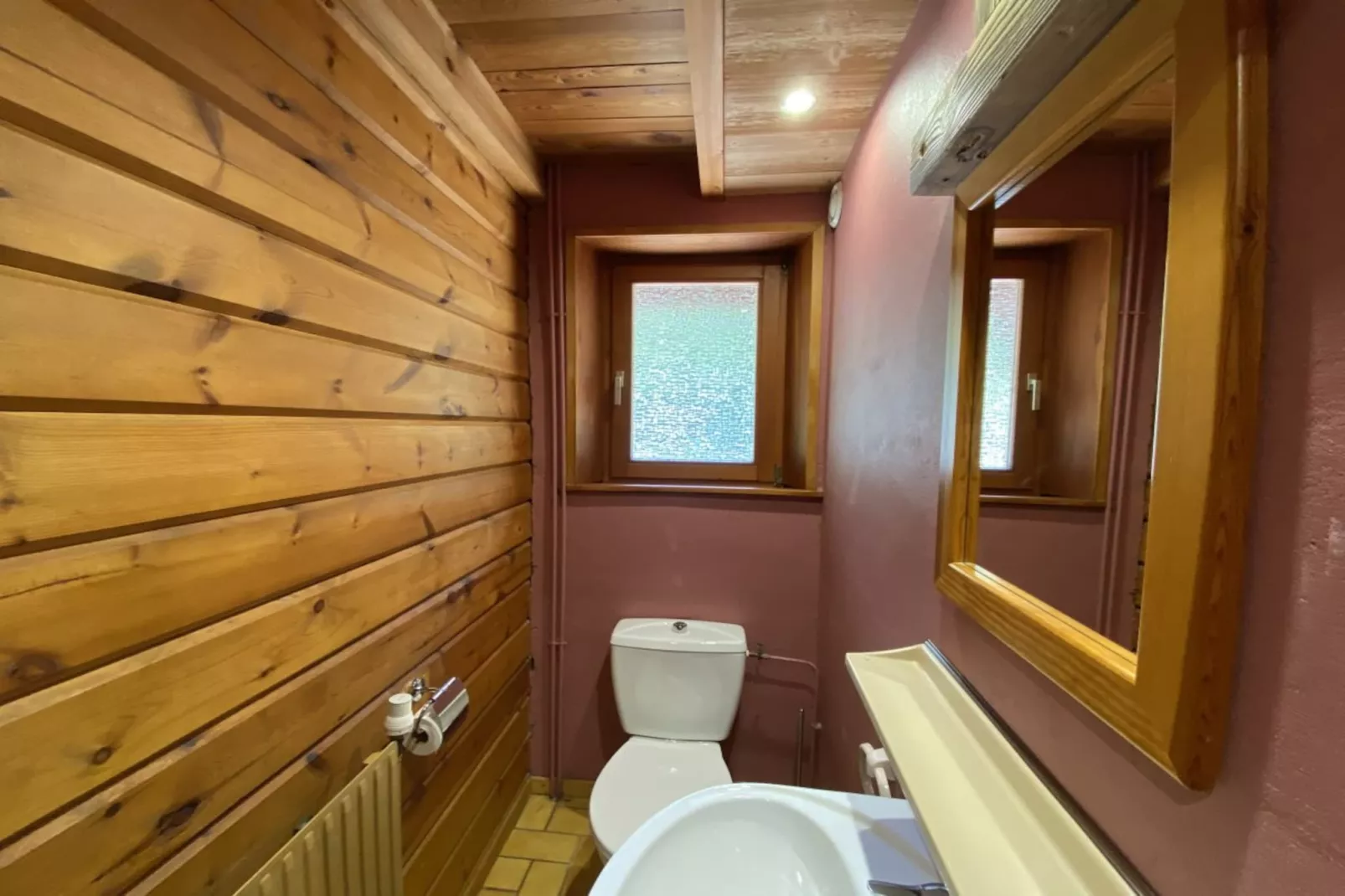 LE SKIEUR  Chalet en bois-Bathroom