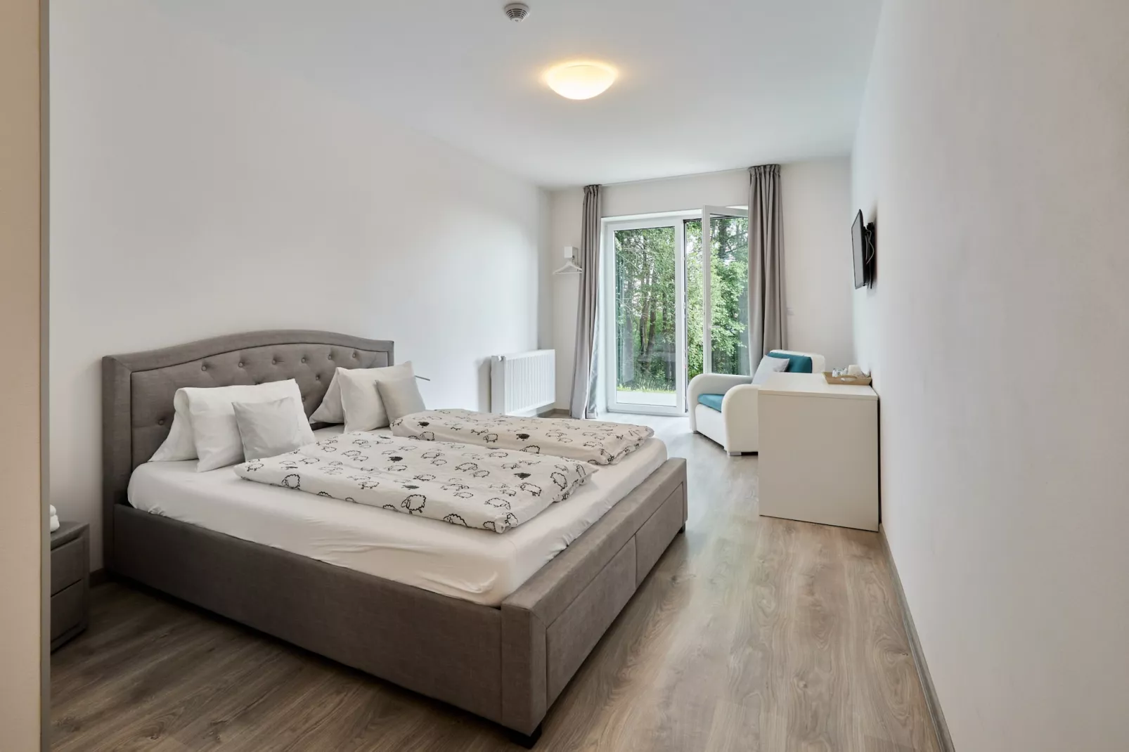Benecko LBZ170-Bedroom