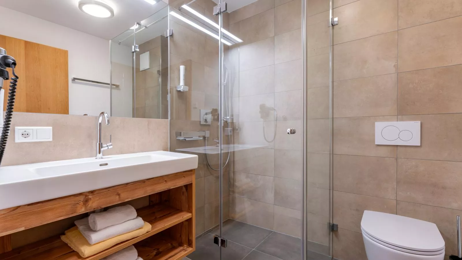 Tauern Suites Mitterwirt TOP 202-Salle de bain
