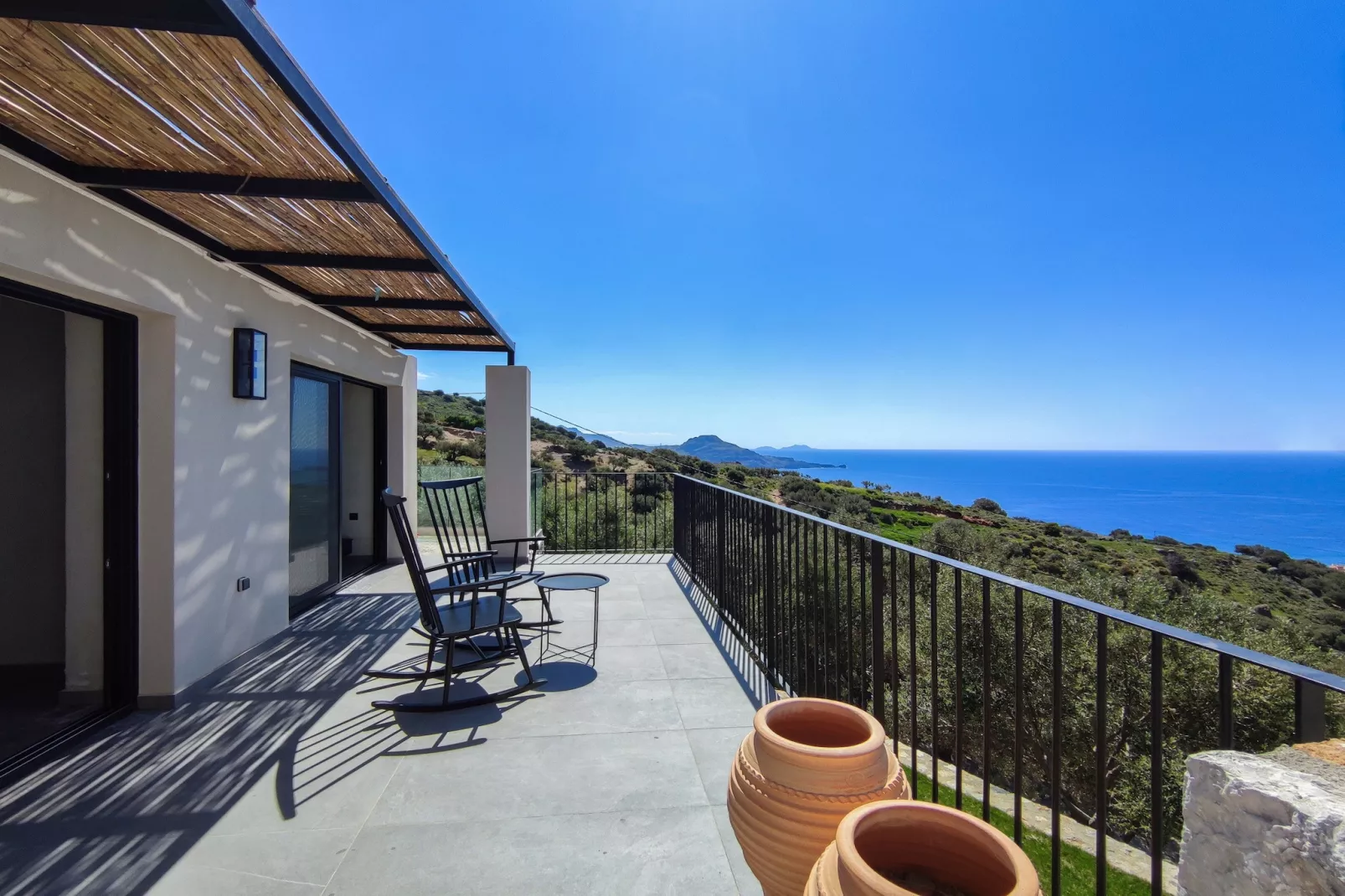 Metatulia 2-Balcon-terrasse