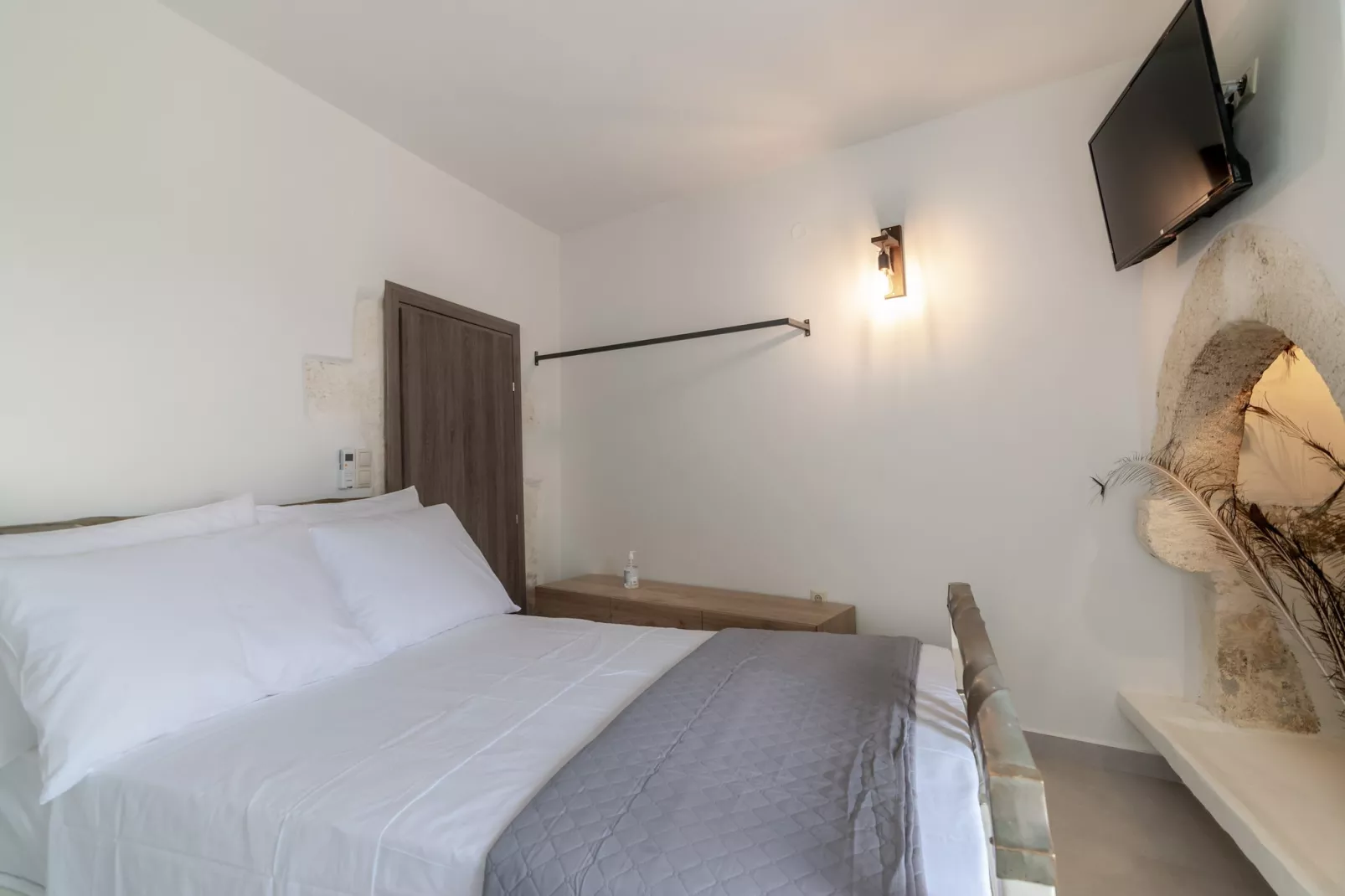 Iliahtida-Bedroom