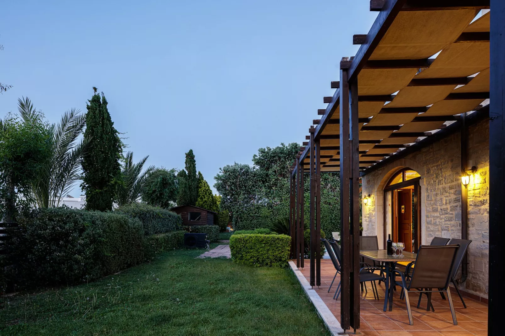 Kali-Terrace balcony