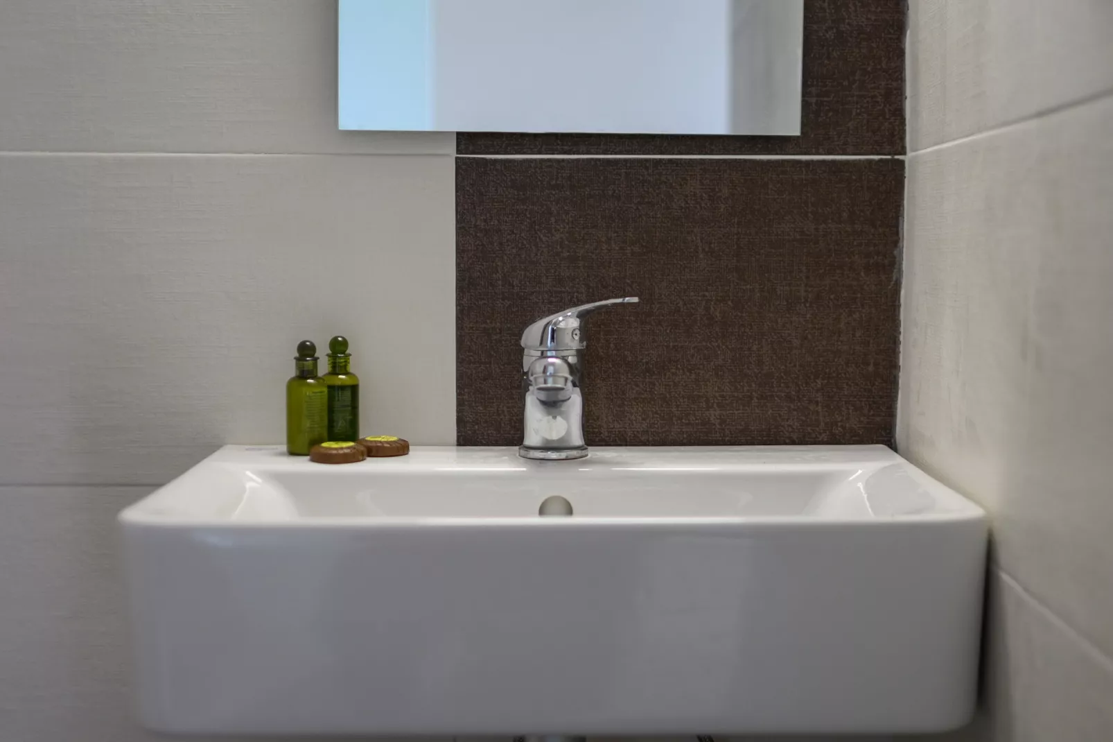 View Mare Maroulas-Bathroom