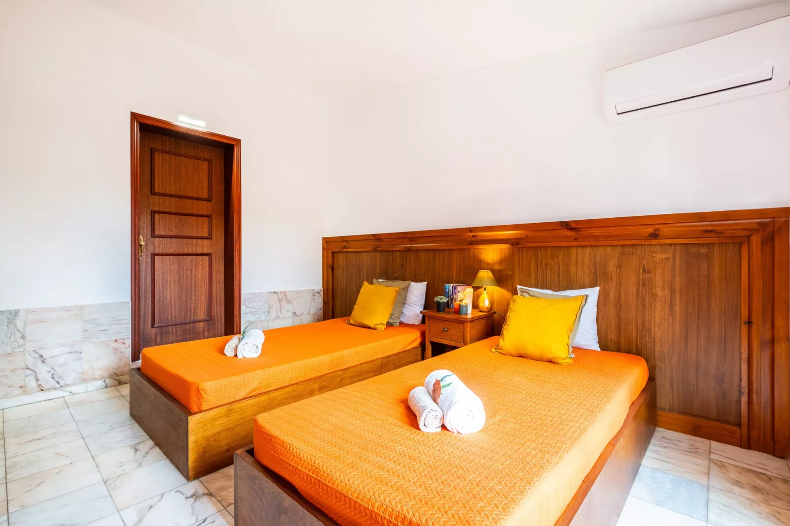Villa Bantayan-Bedroom
