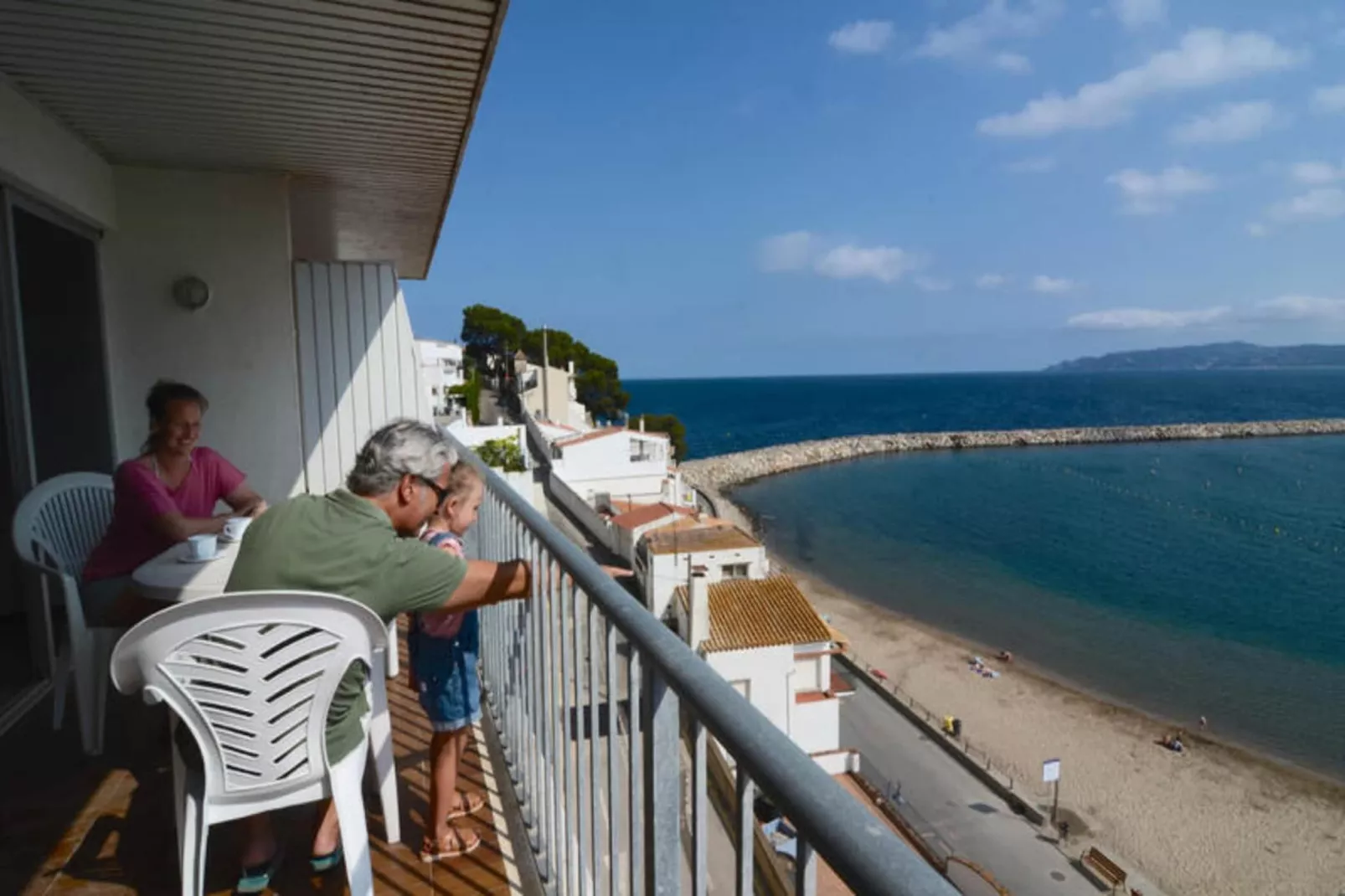 Appartements à L'Estartit-Exterior summer