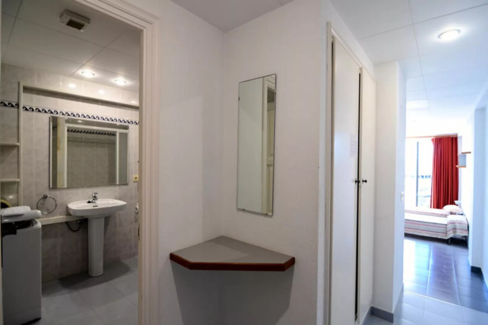 Studio à L'Estartit-Badezimmer