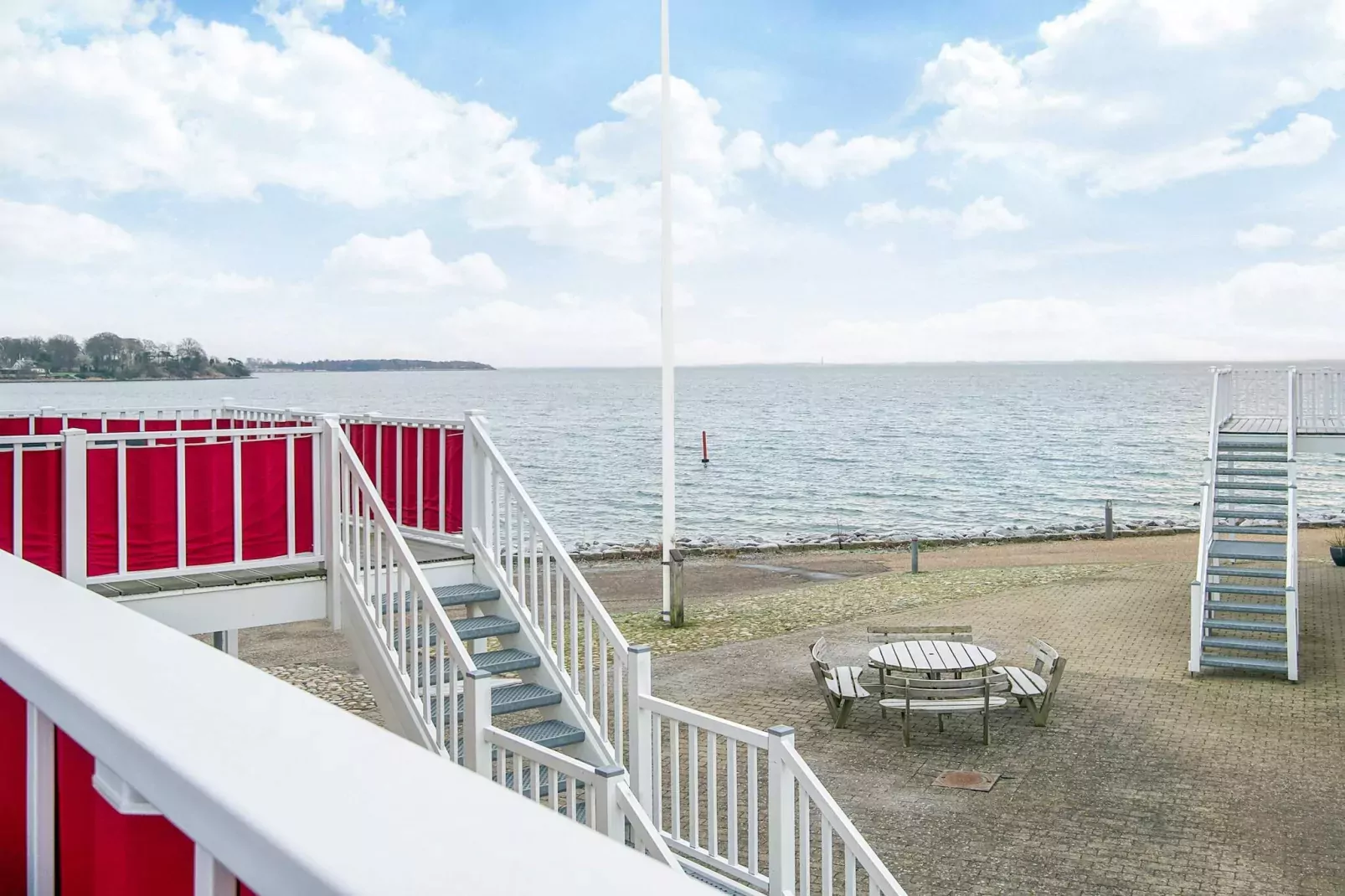 Vie de luxe en bord de mer -- By Traum Ferienwohnungen-Vue