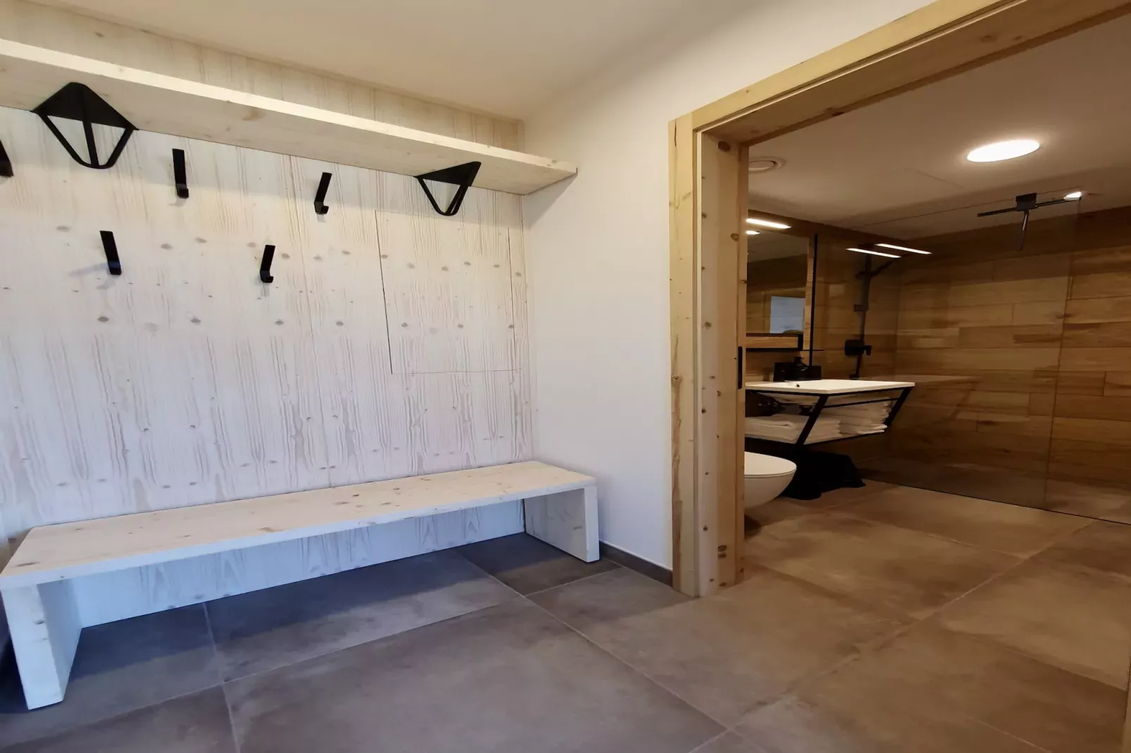 Pec KPB034-JA-Bathroom