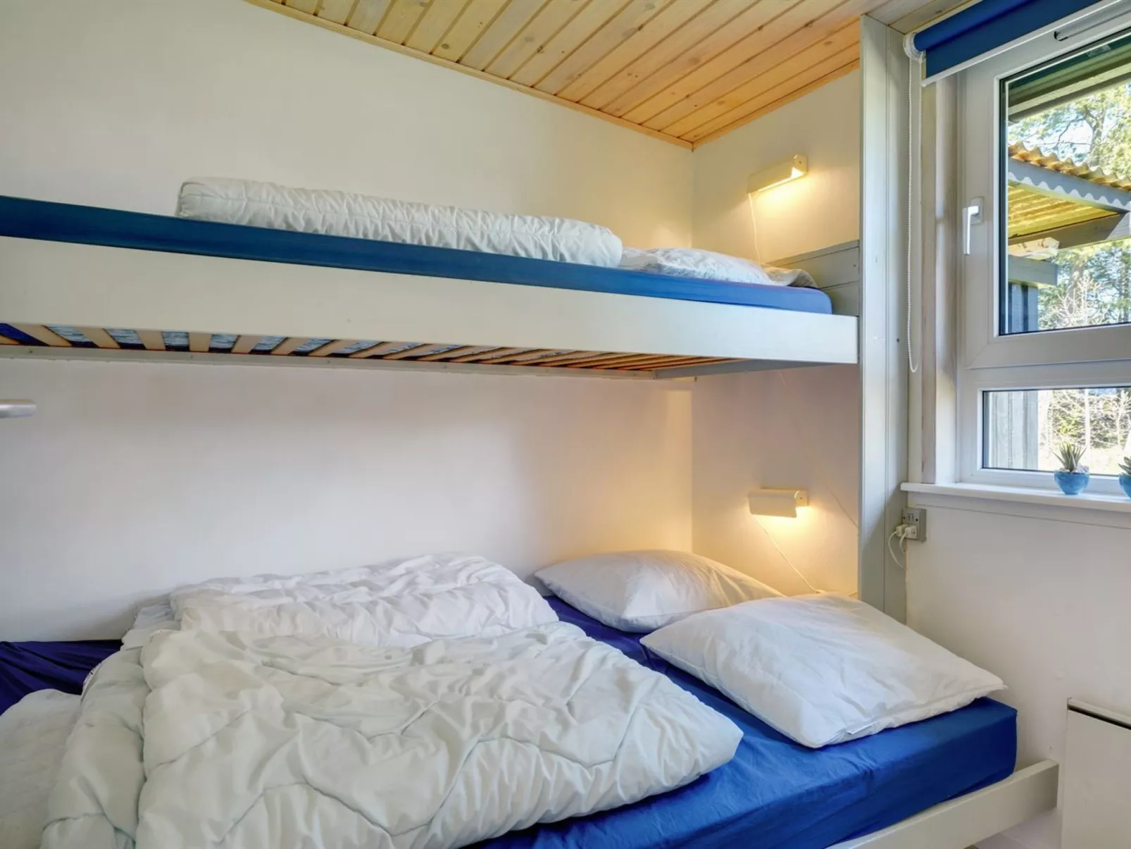 "Orvokki" - 125m from the sea-Dedans
