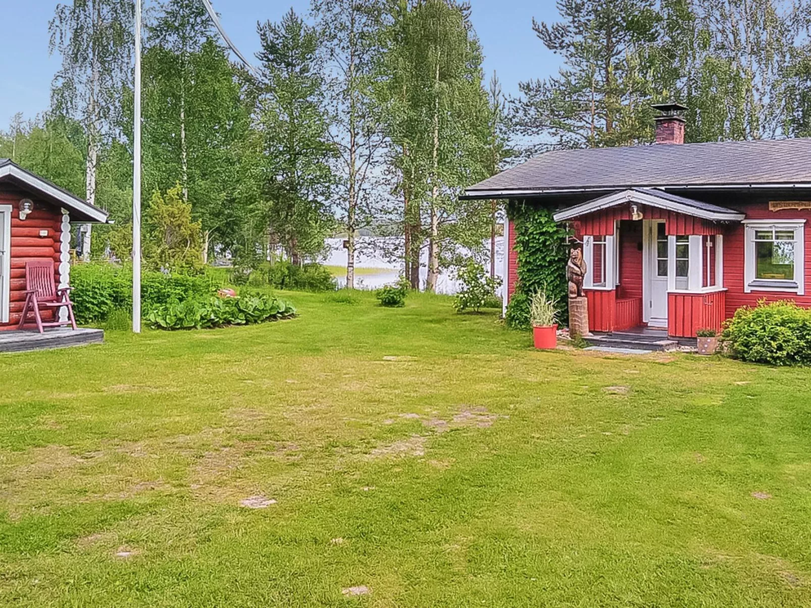 Lystikämän tupa-Dehors