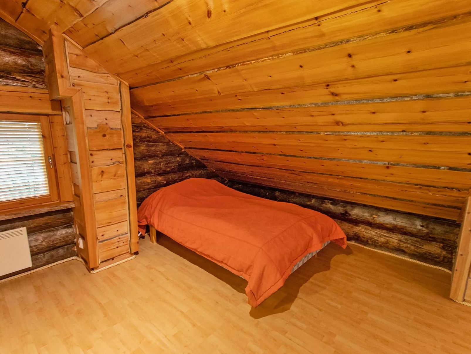 Menninkäisenkolo-Inside