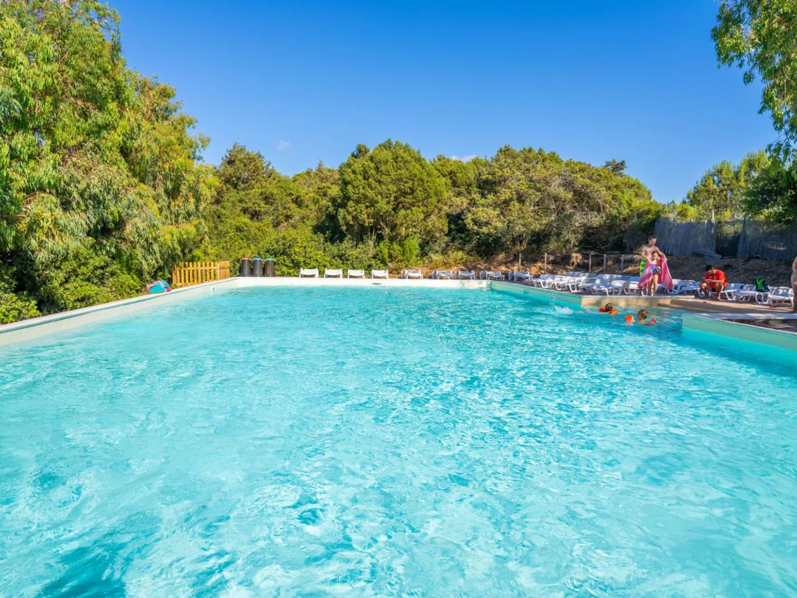 Camping Baia Paradiso-Outside