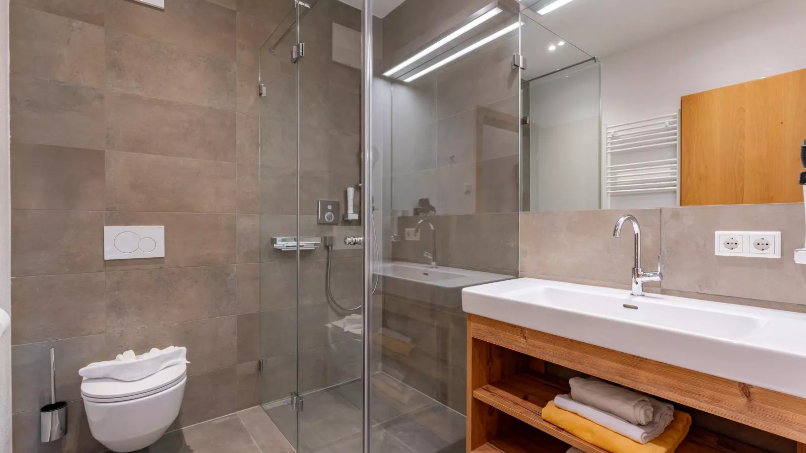 Tauern Suites Mitterwirt TOP 324-Badezimmer