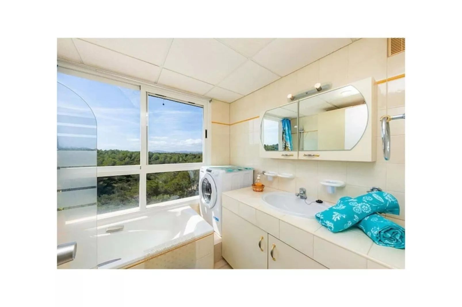 471415-Badezimmer