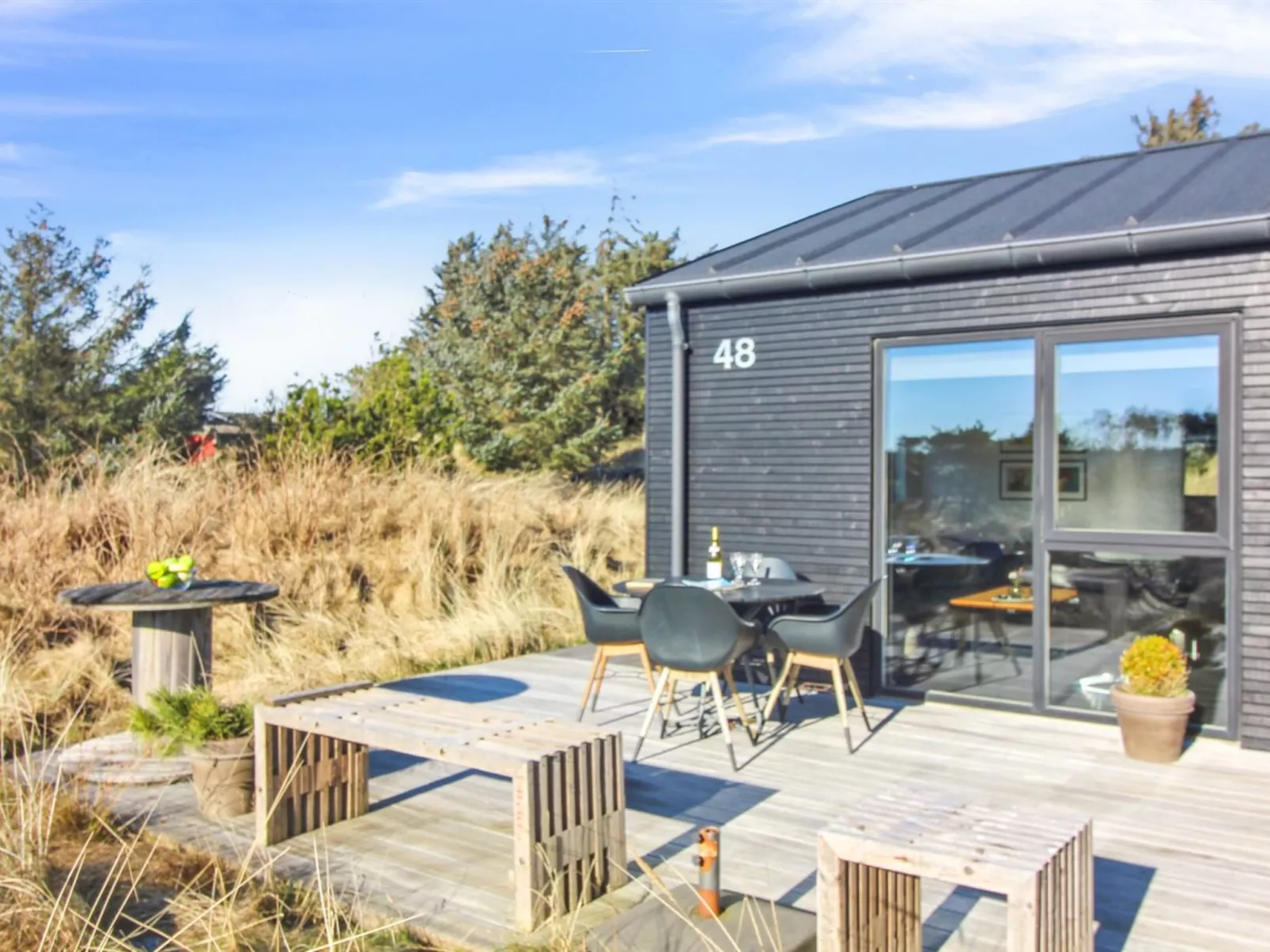 "Eriksine" - 750m from the sea-Outside