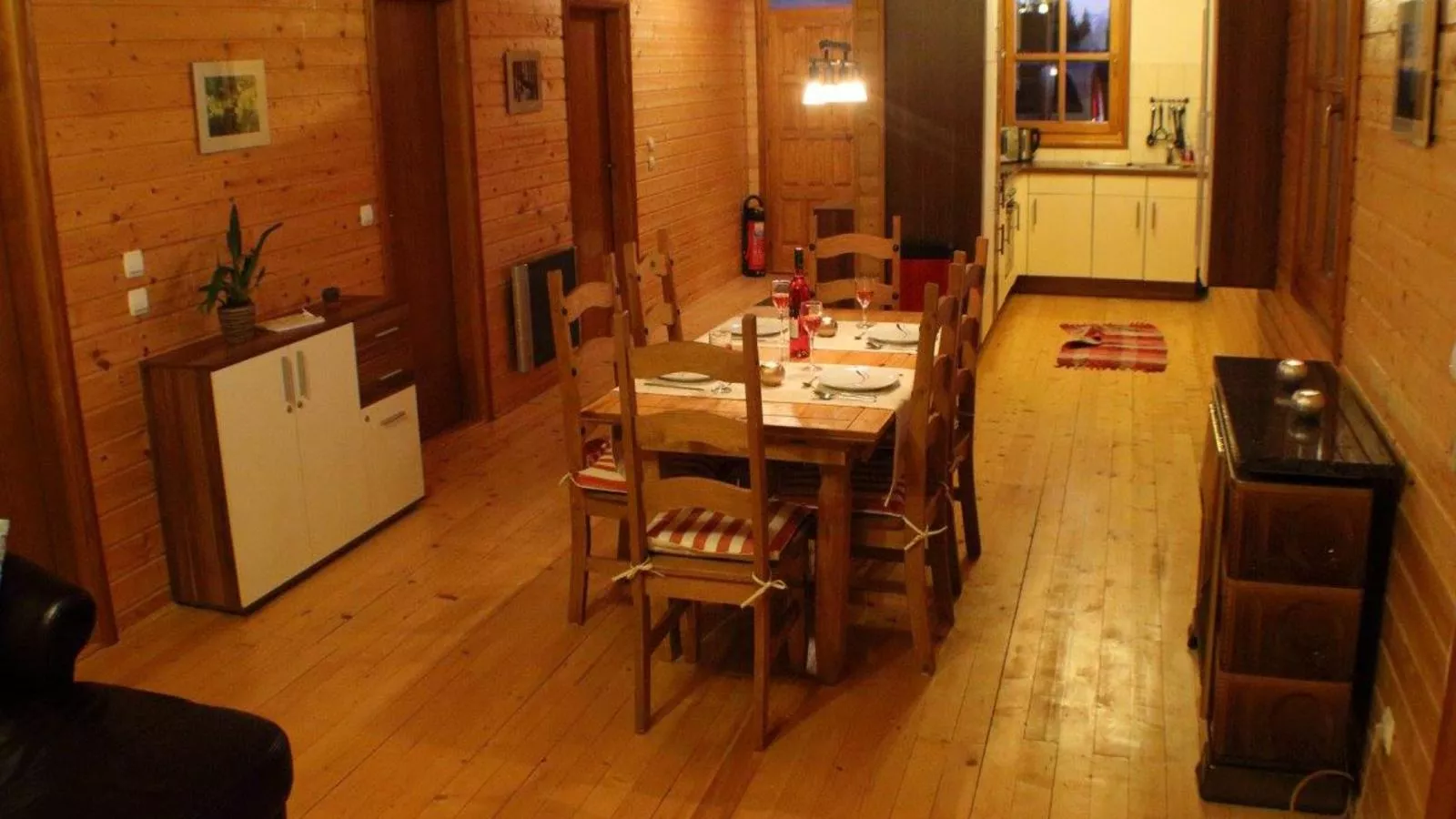 Karawankenpanorama-Dining room