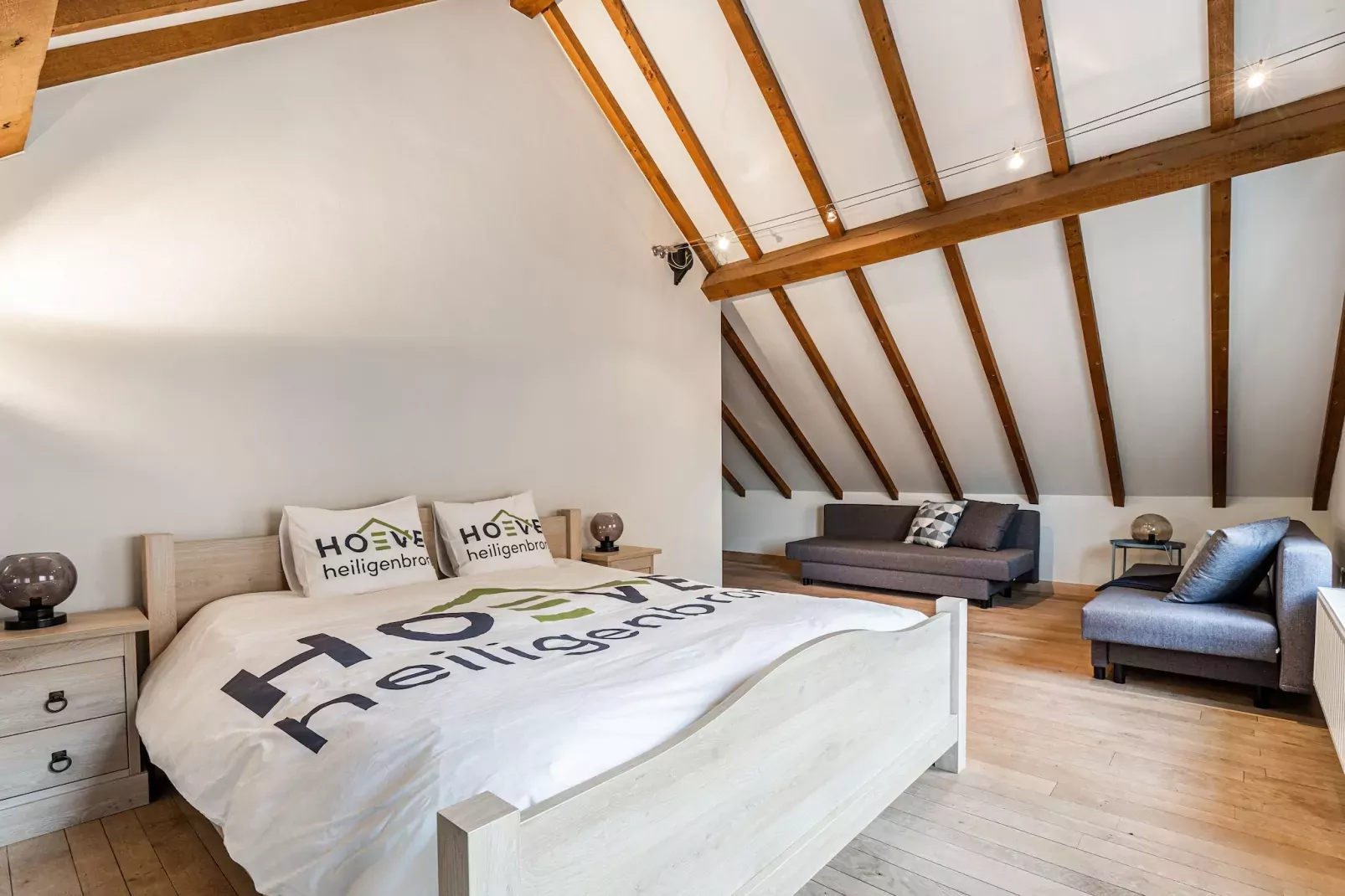 Hoeve Heiligenbron met tweepersoonsstudio-Chambre