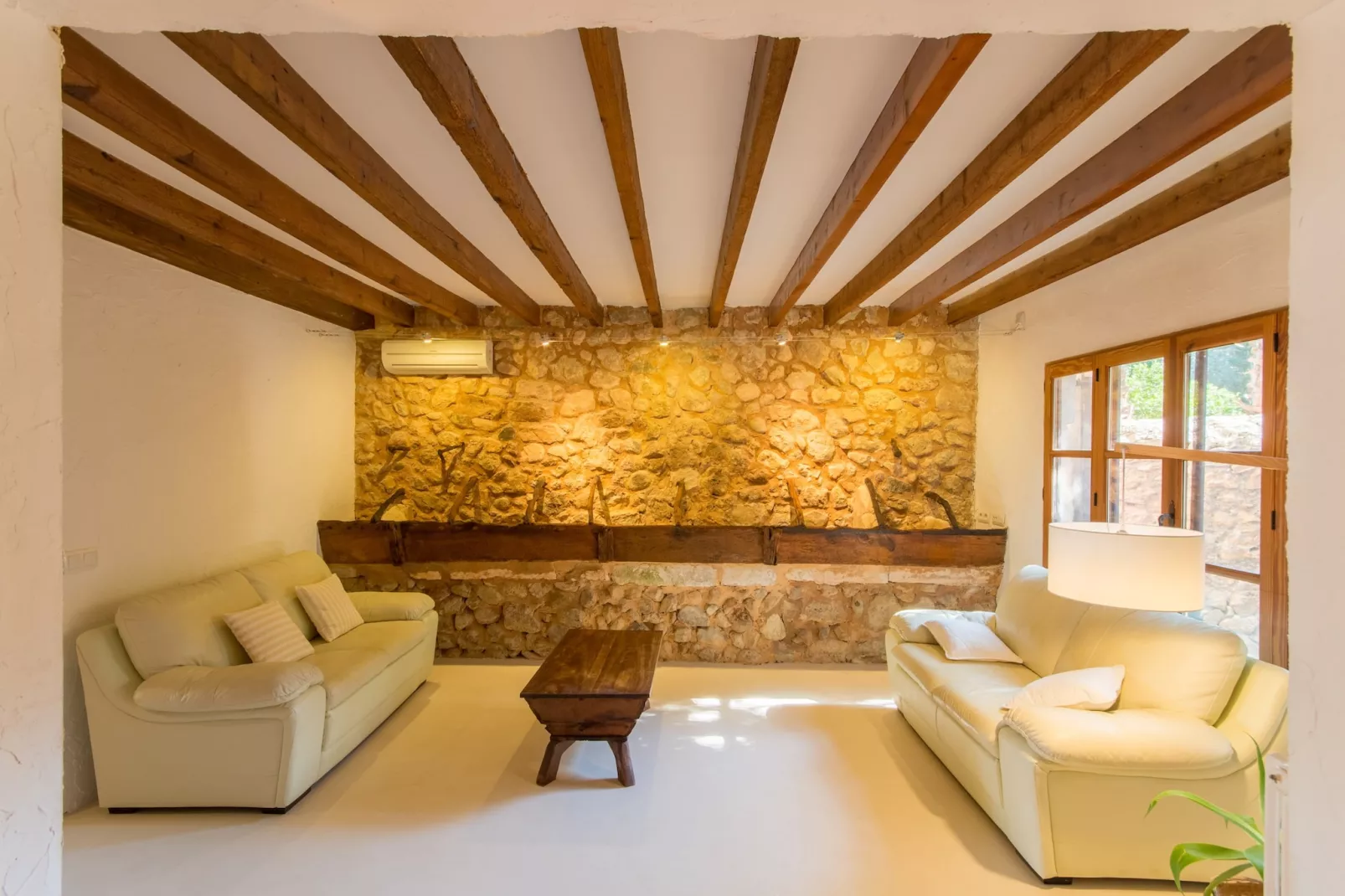 Es Rafal Vell de Buger, Finca 5StarsHome Mallorca-Living room