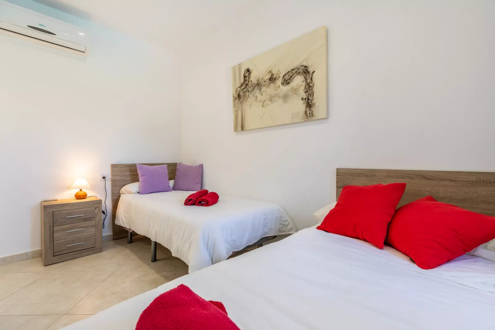 Guesber, Finca 5StarsHome Mallorca-Bedroom