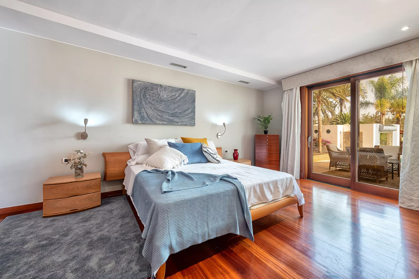 EXCLUSIVE HOME MASPALOMAS-Bedroom