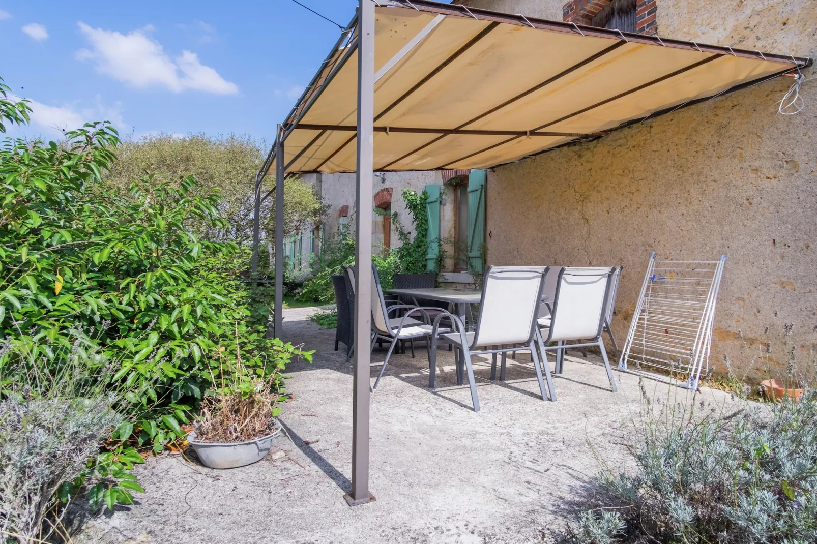 Gite 6 pers près de Châteauroux-Terrassenbalkon