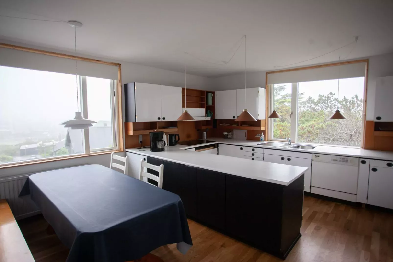 Convenient Stay in Torshavn - By Traum Ferienwohnungen-Indoor