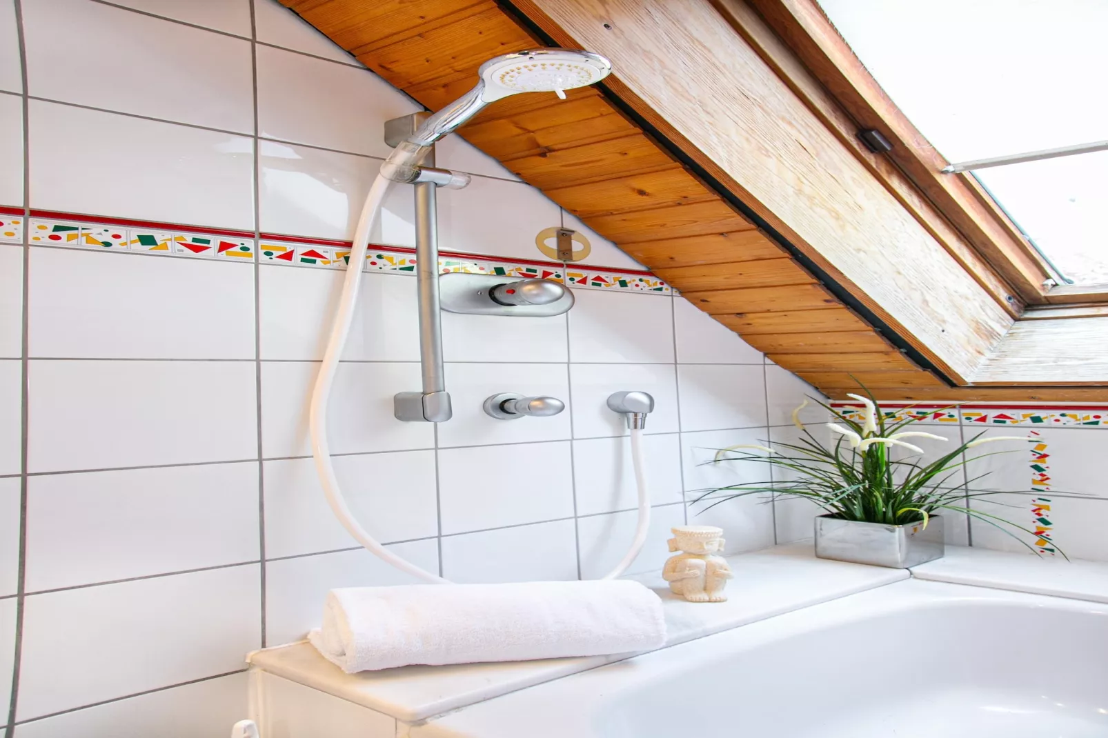 Villa Weitersburg mit indoor Pool-Bathroom