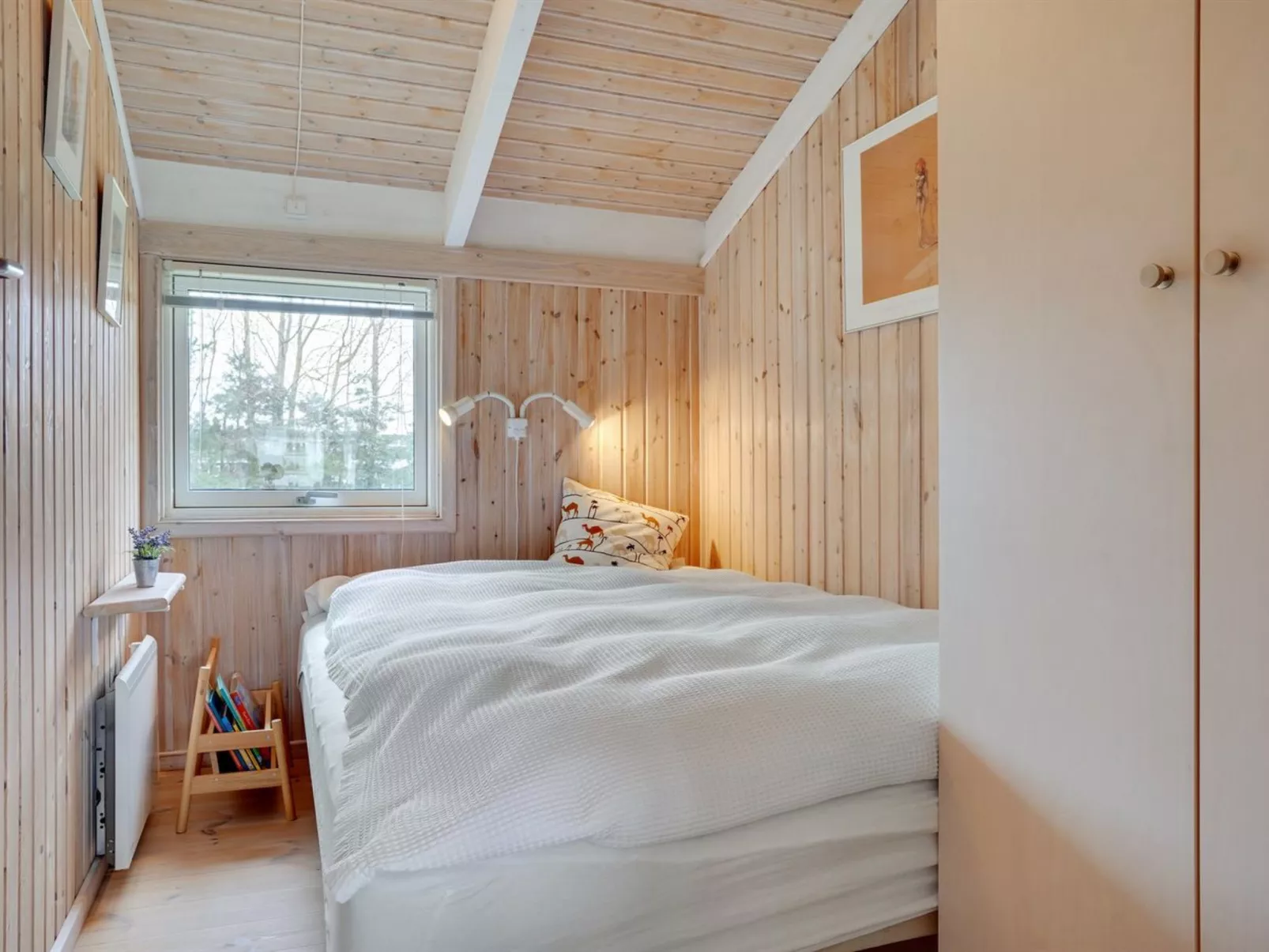 "Alvy" - 200m from the sea-Inside