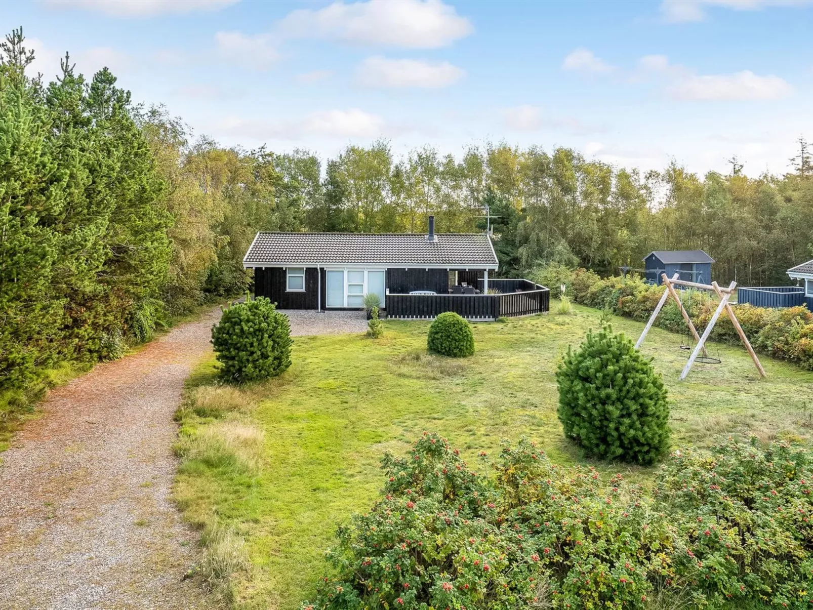 "Alvy" - 200m from the sea-Outside
